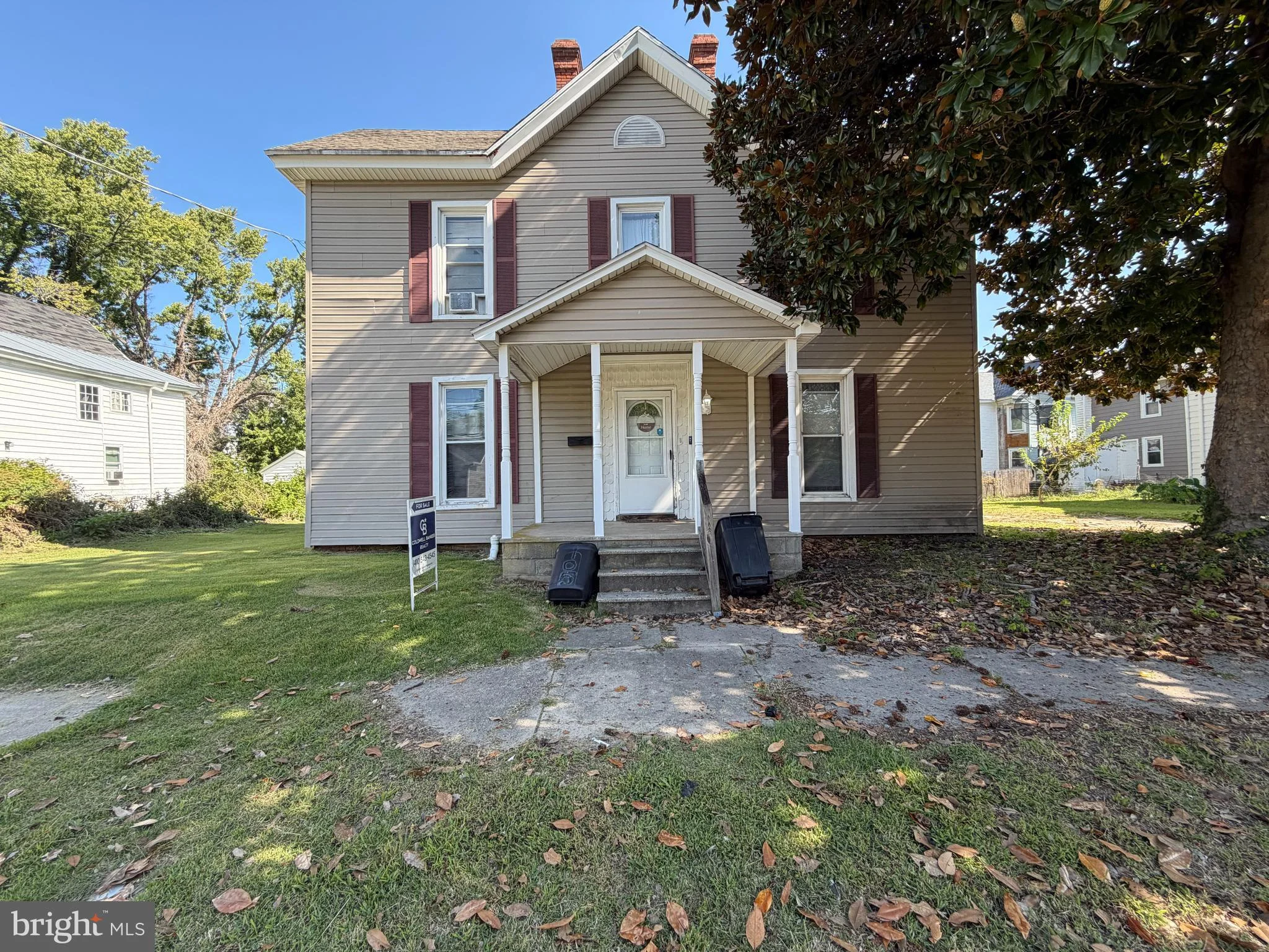 105 Laurel St