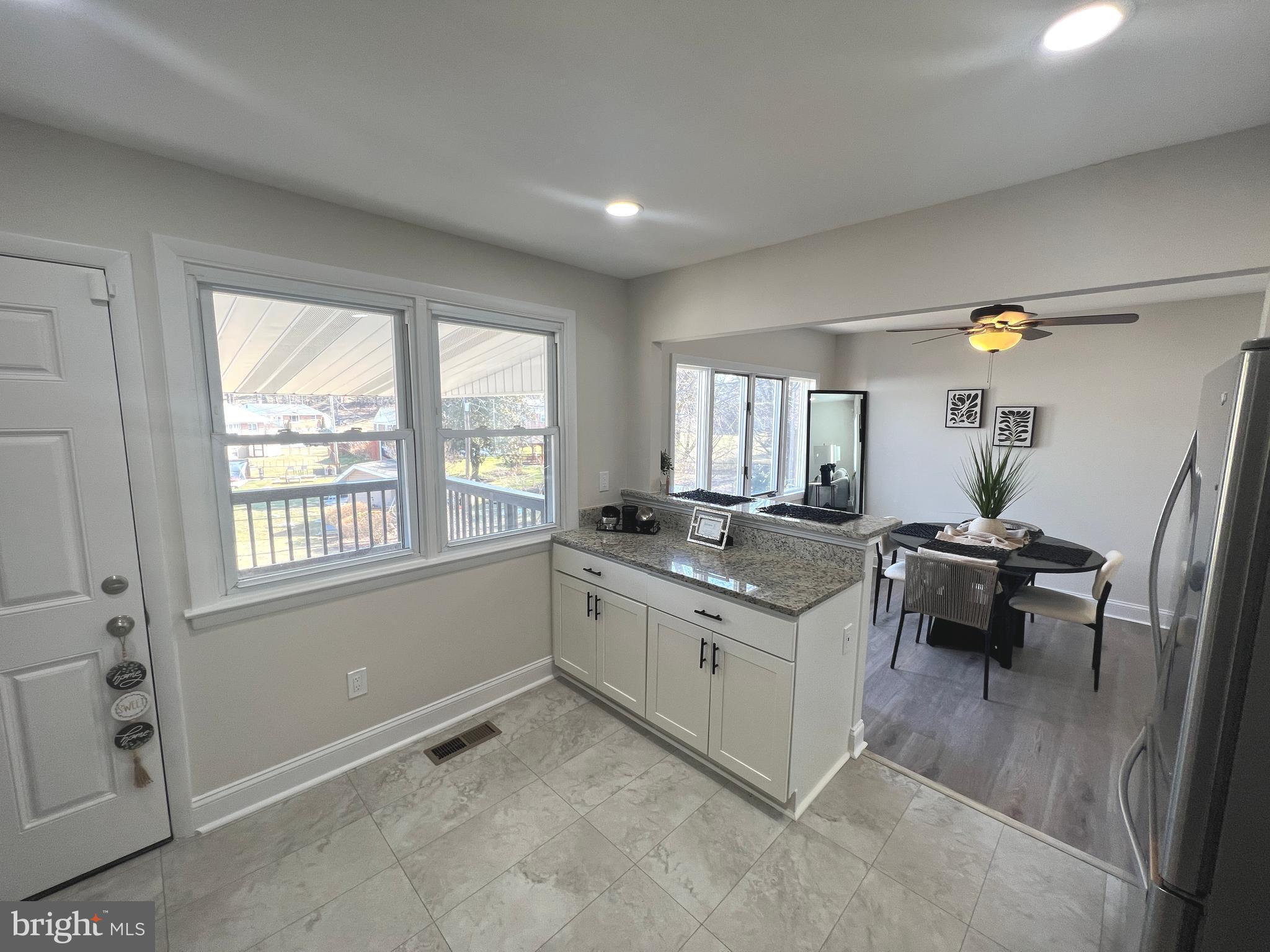 PERRING PARK - Residential