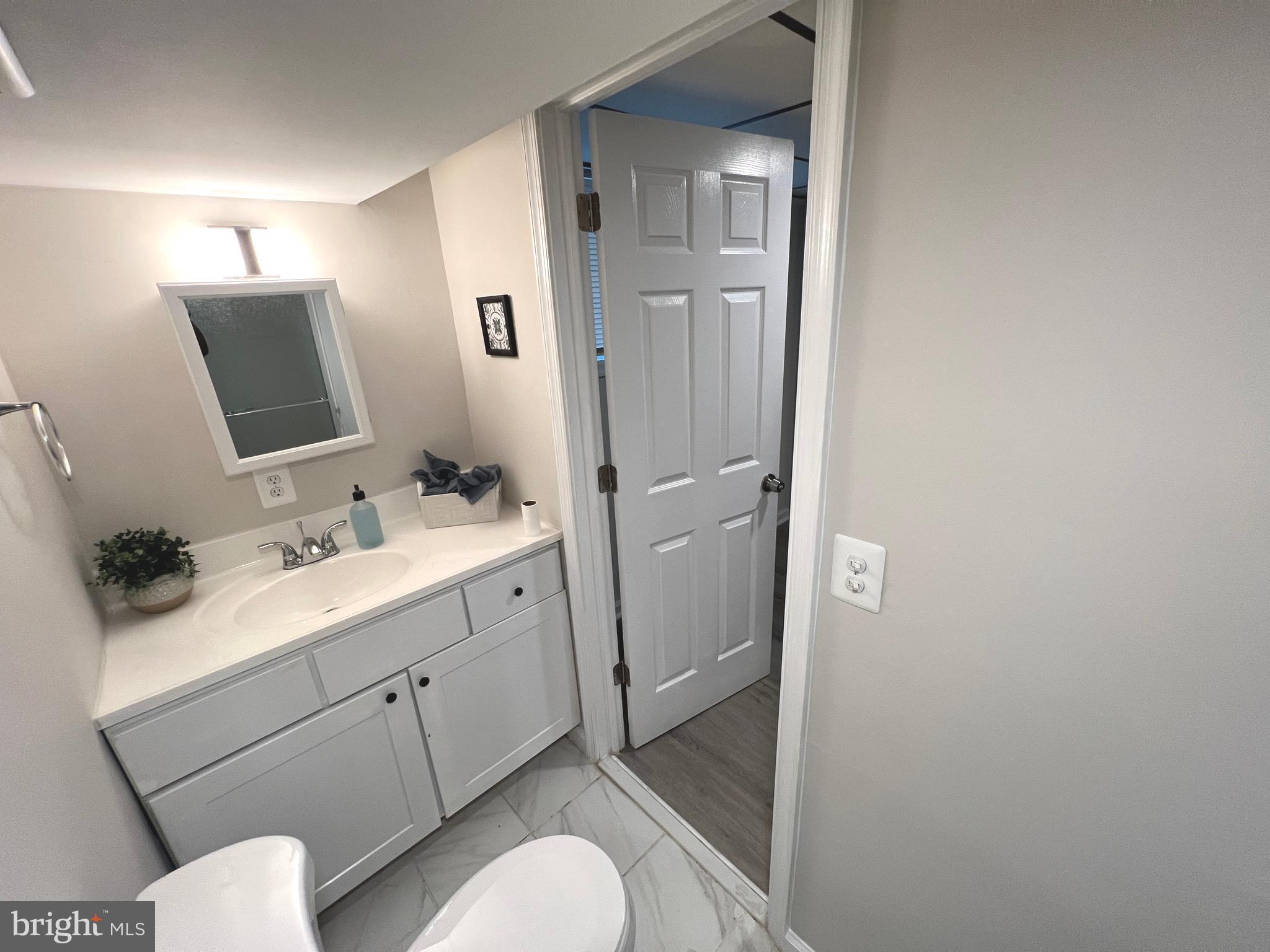 PERRING PARK - Residential