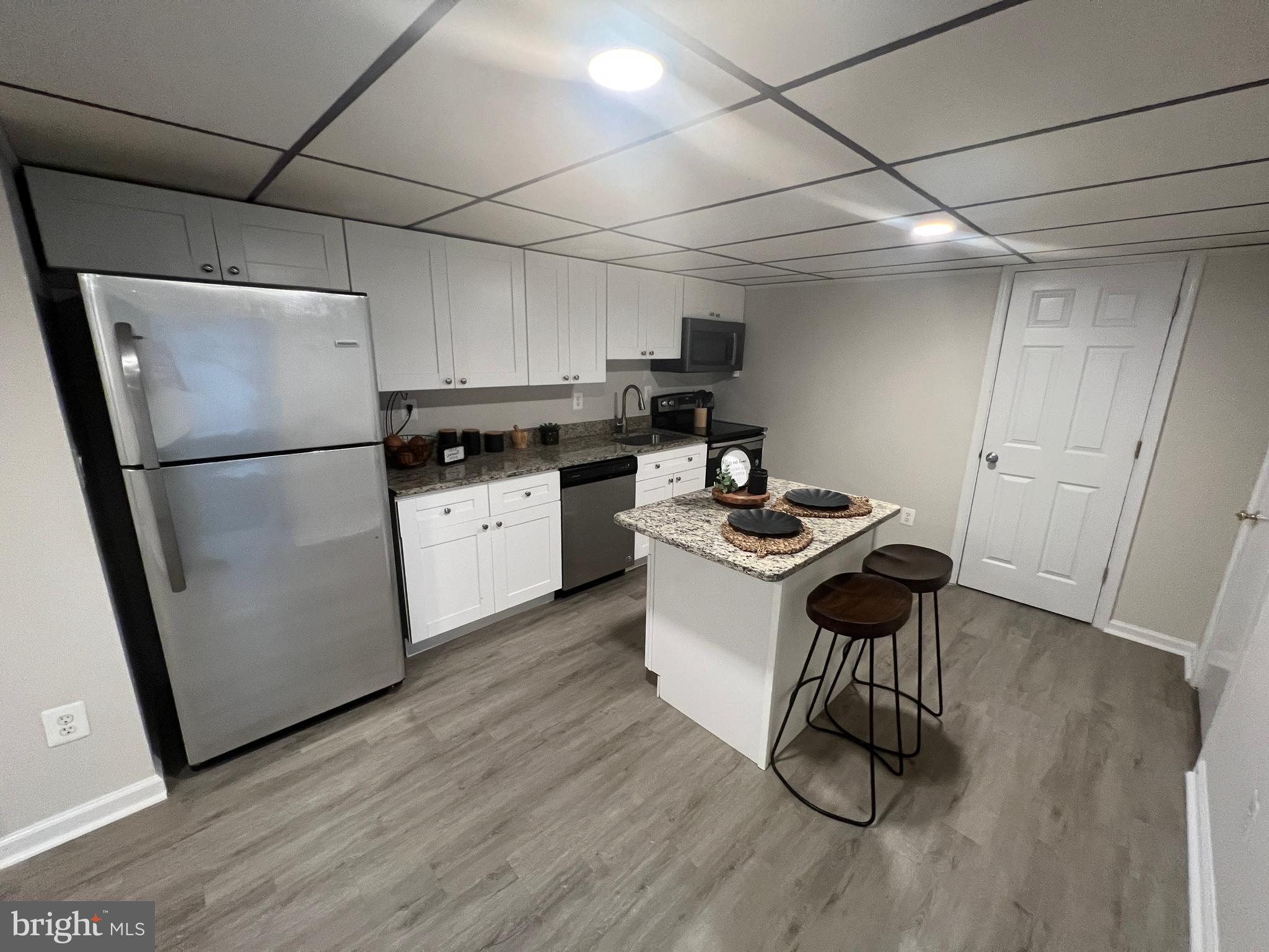 PERRING PARK - Residential