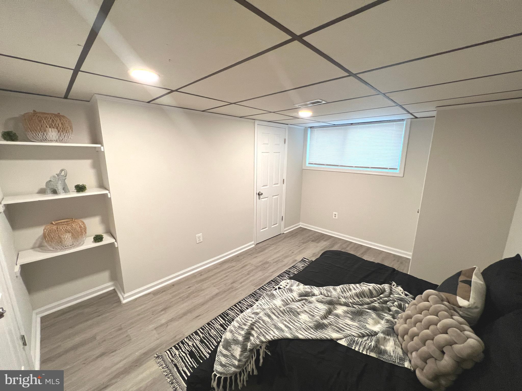 PERRING PARK - Residential