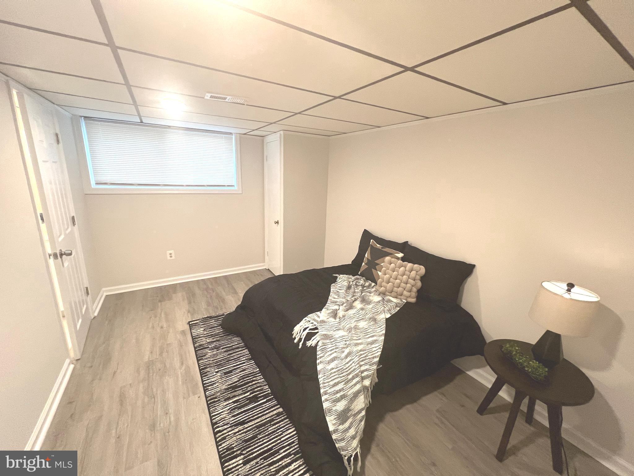 PERRING PARK - Residential