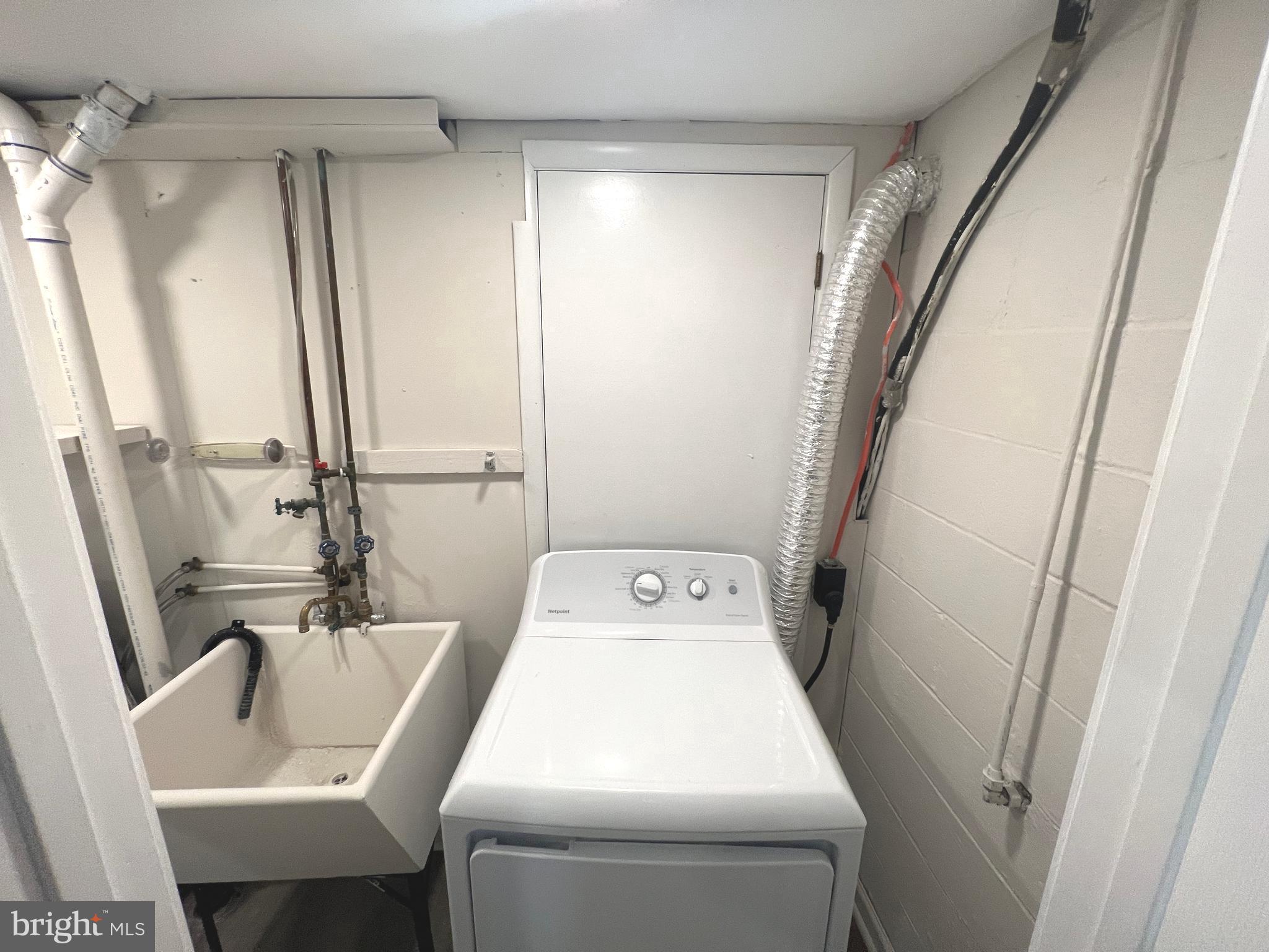 PERRING PARK - Residential