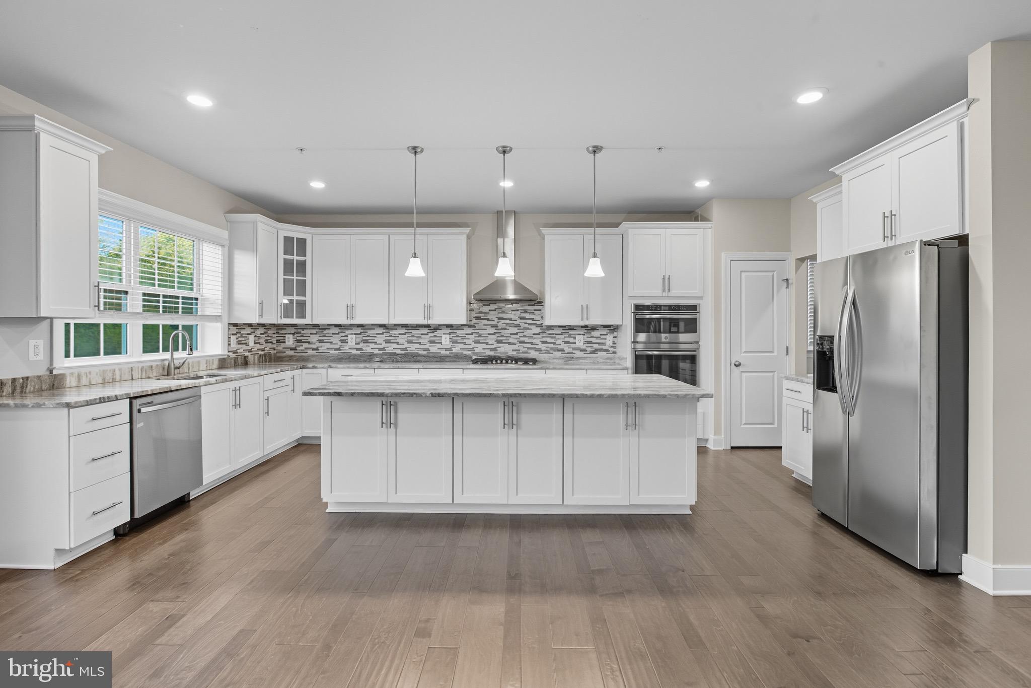 BRICK YARD STATION - Residential