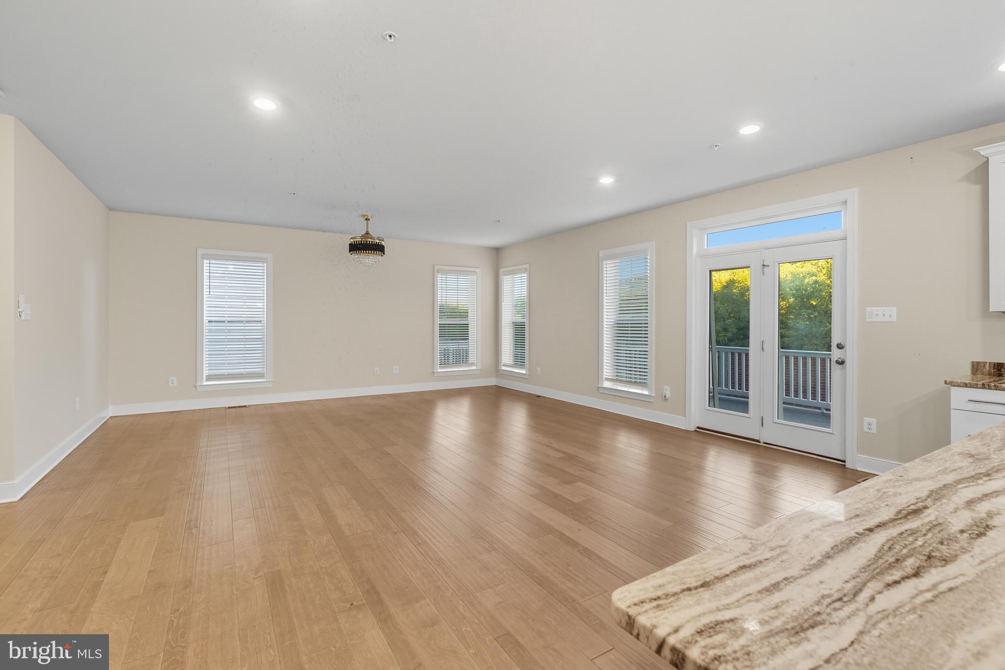 BRICK YARD STATION - Residential