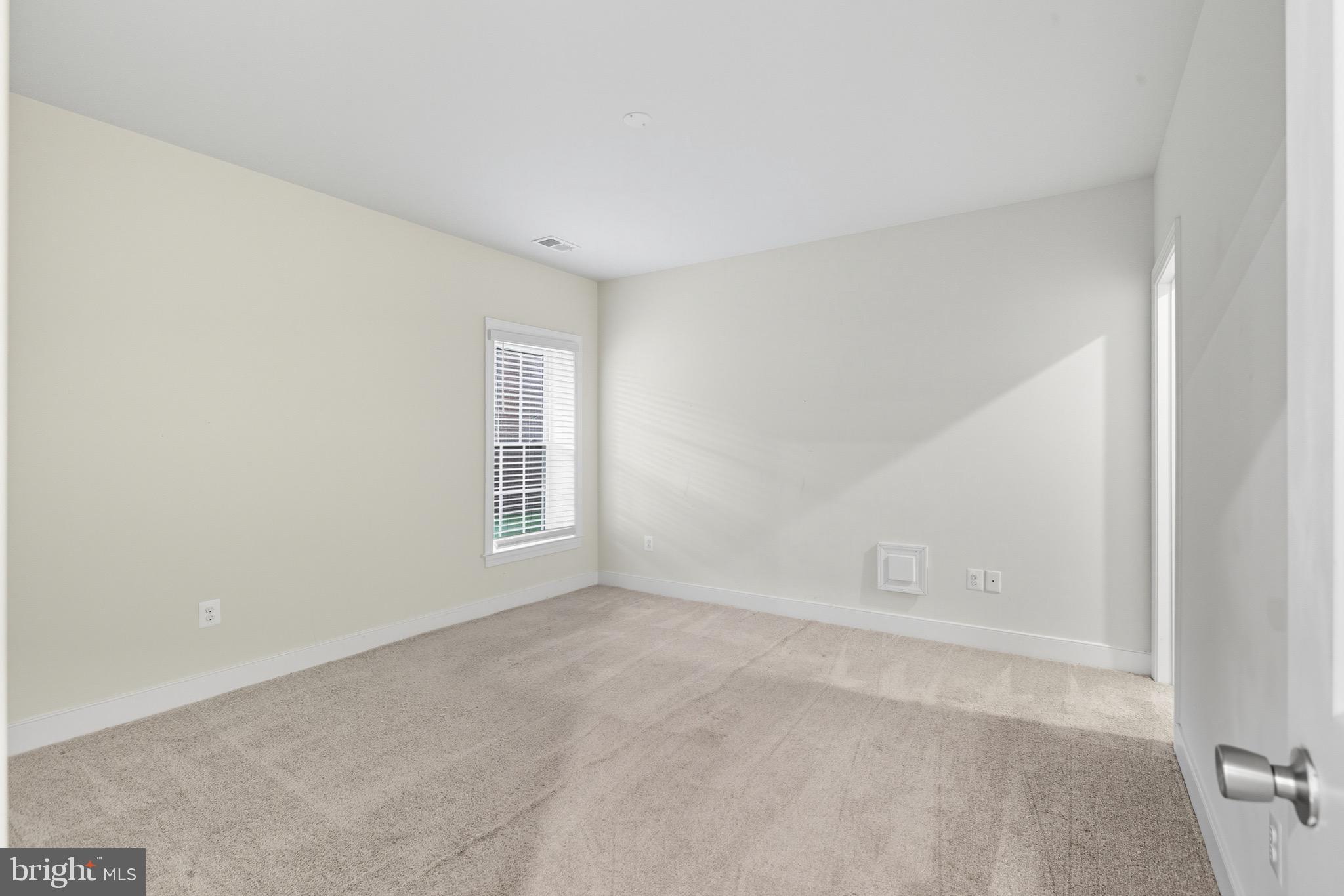 BRICK YARD STATION - Residential