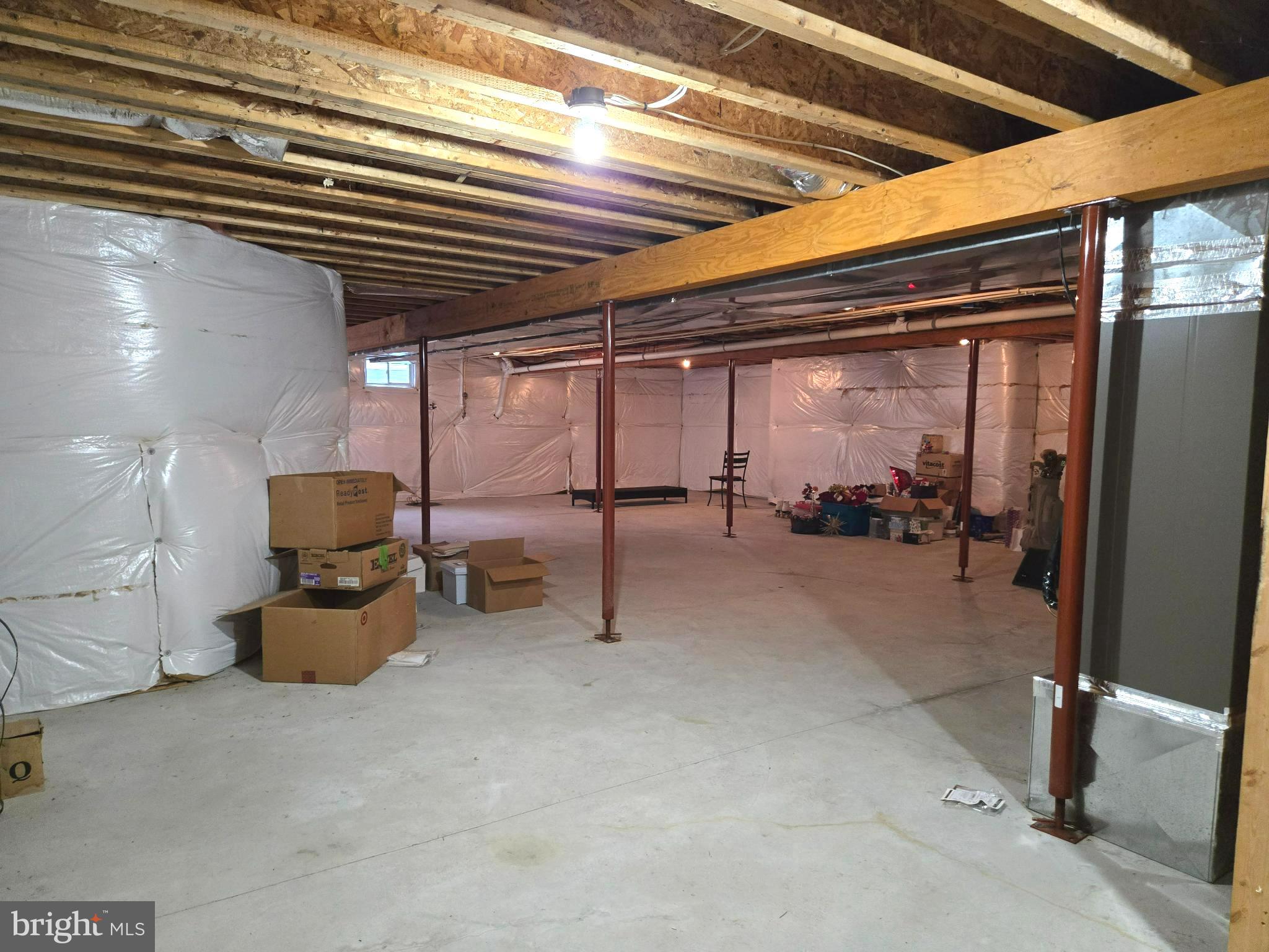 APPLE KNOLLS ESTATES - Residential