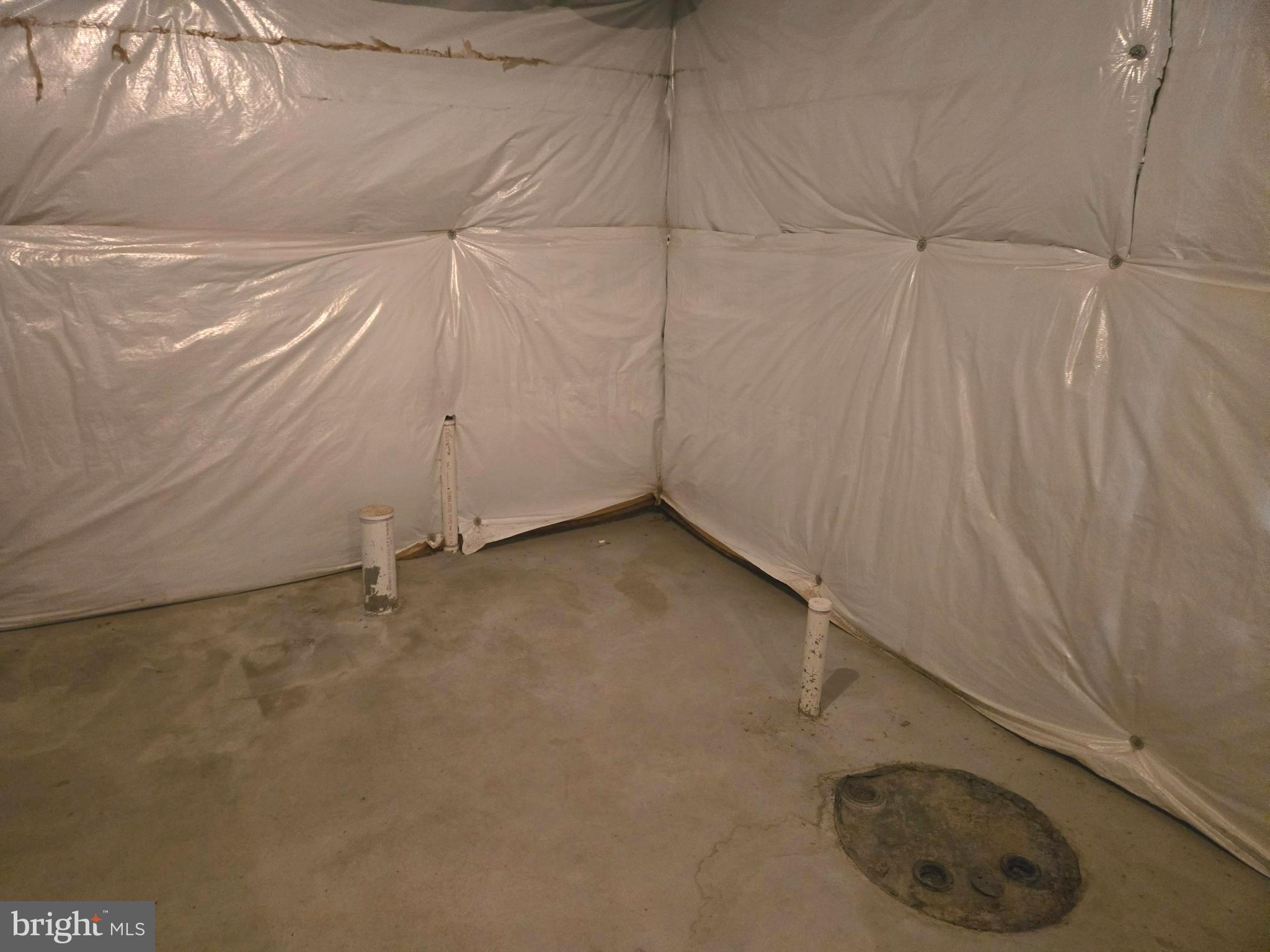 APPLE KNOLLS ESTATES - Residential