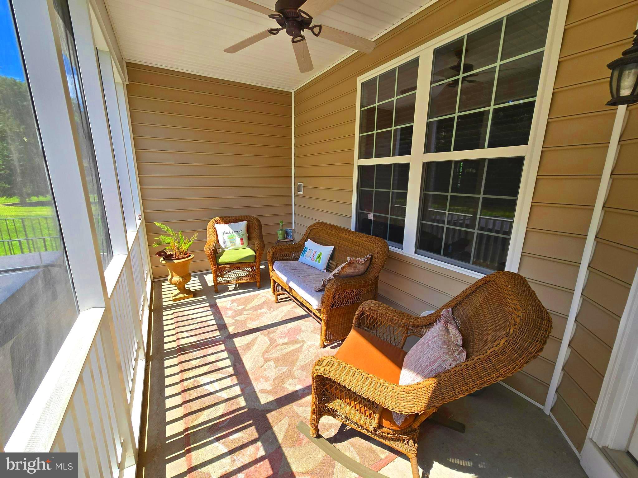 APPLE KNOLLS ESTATES - Residential