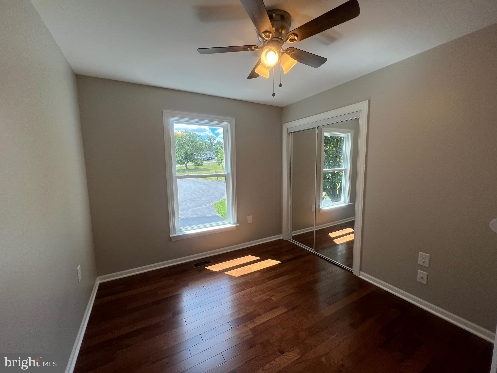 DOUGLAS OAKS - Residential