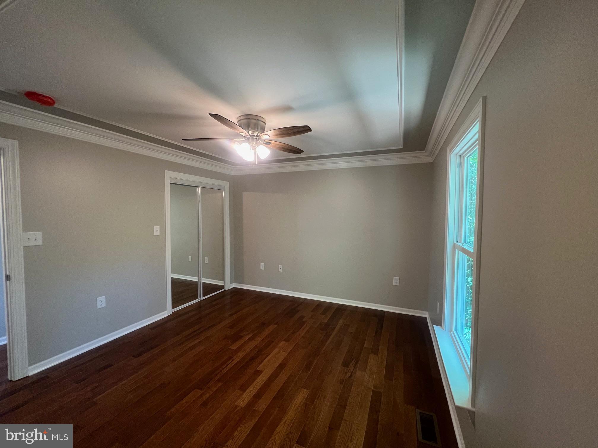 DOUGLAS OAKS - Residential