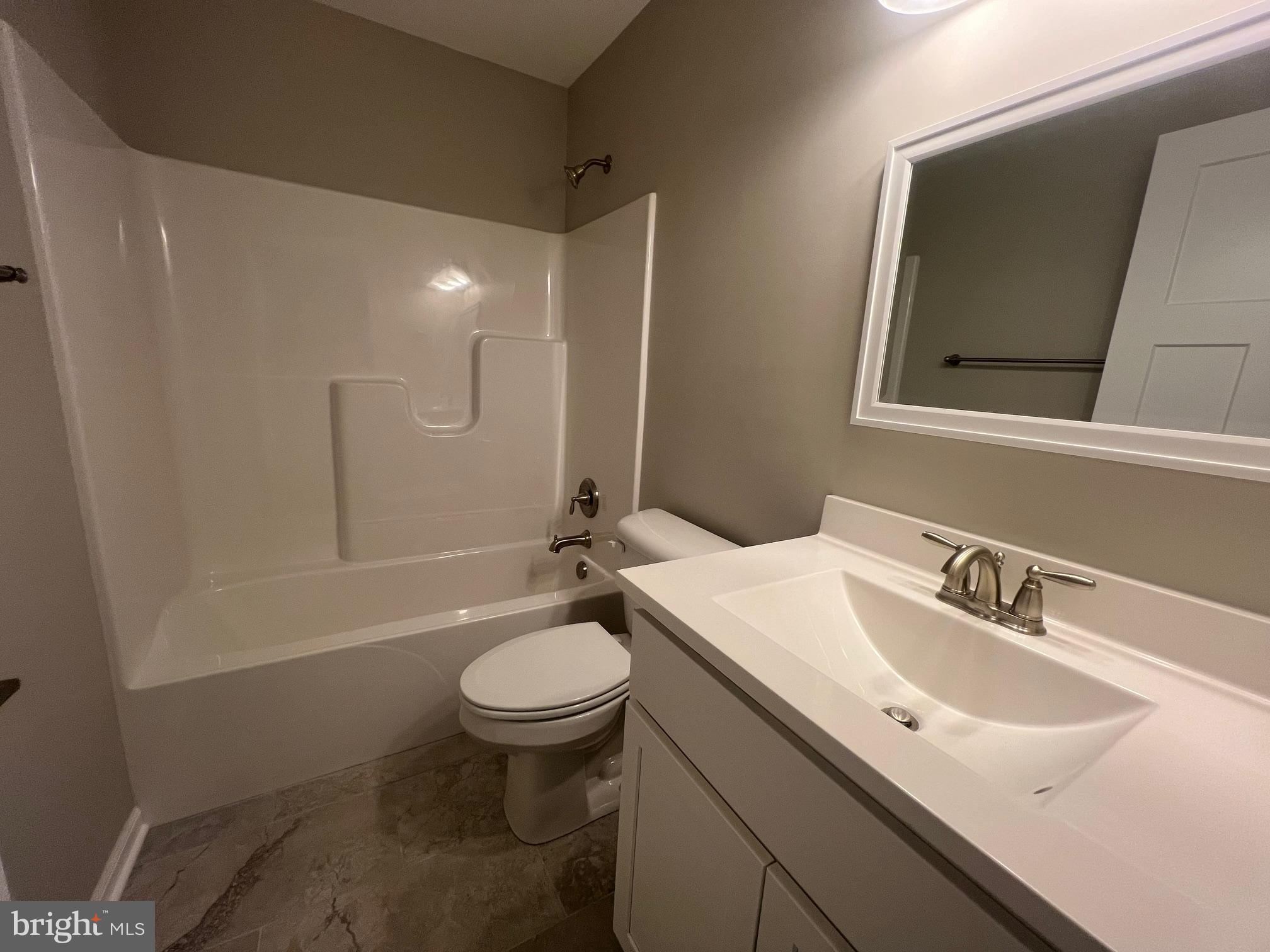 DOUGLAS OAKS - Residential