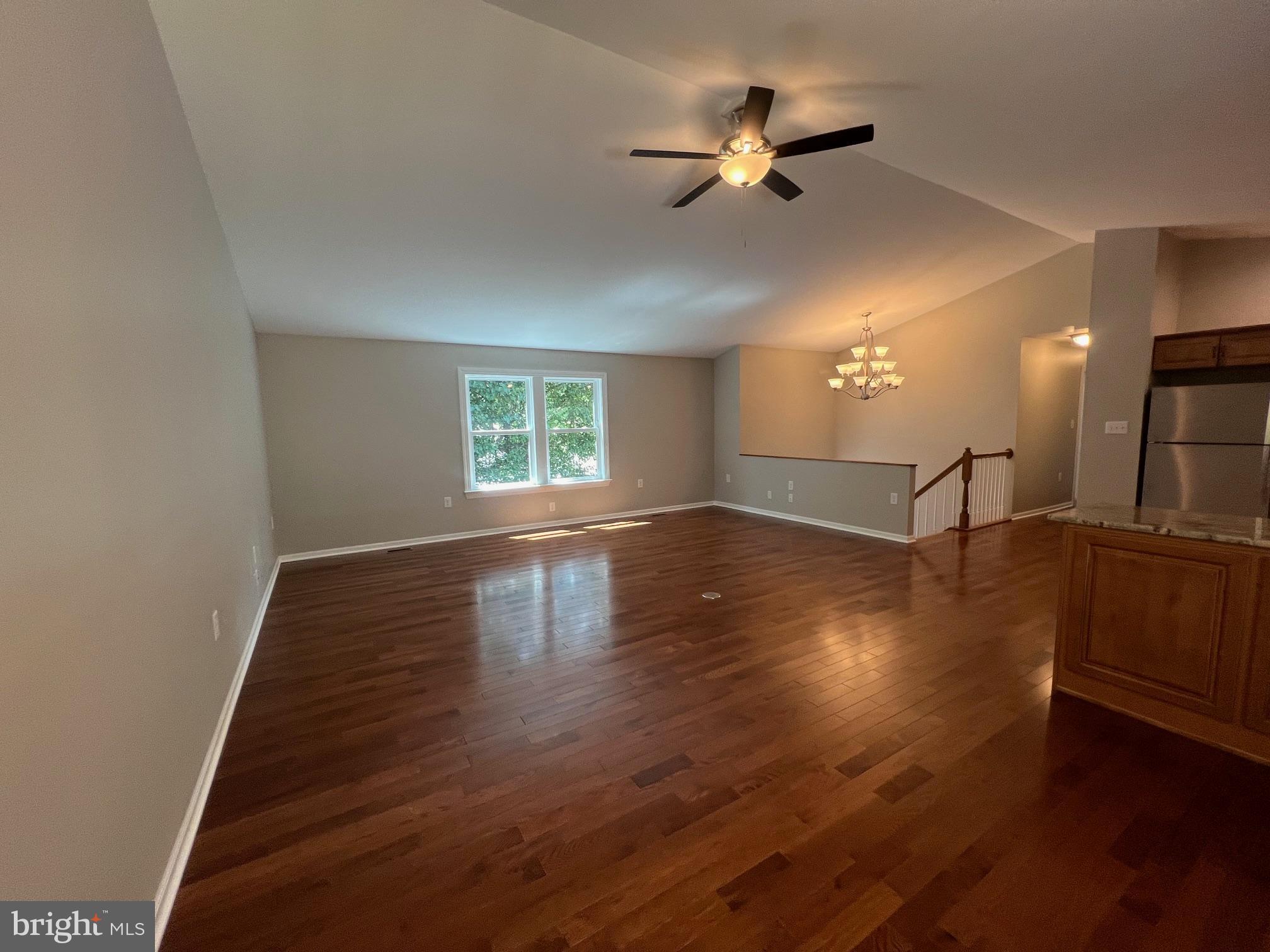 DOUGLAS OAKS - Residential