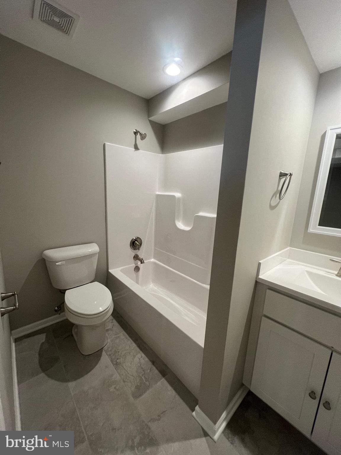 DOUGLAS OAKS - Residential