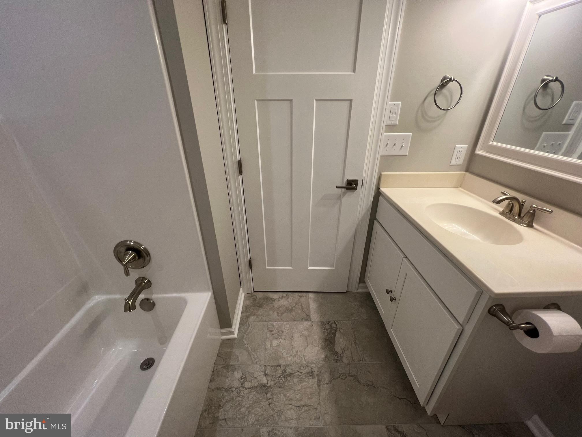 DOUGLAS OAKS - Residential