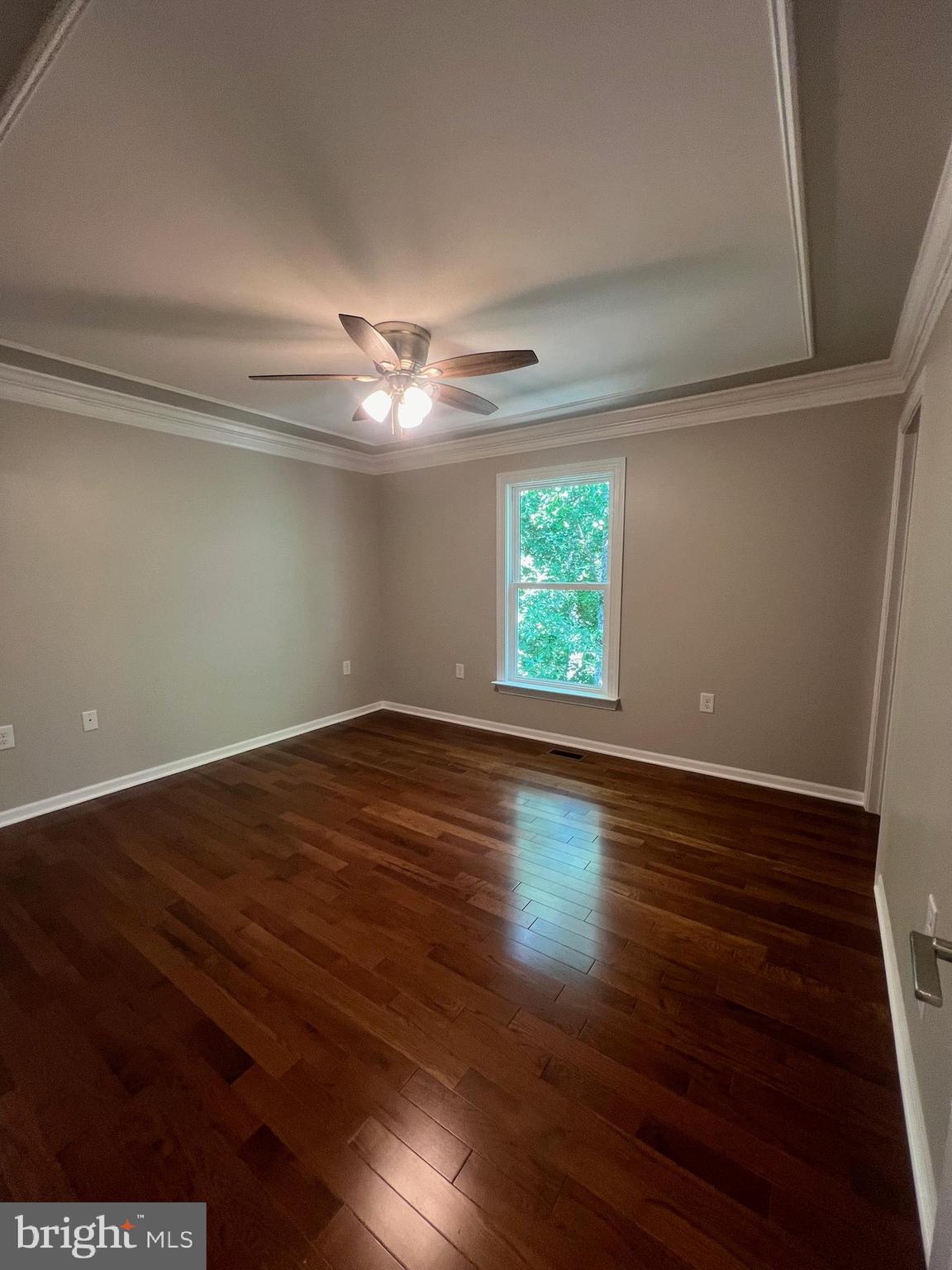 DOUGLAS OAKS - Residential