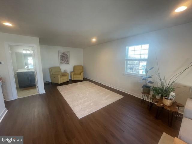 WATERSIDE - Residential Lease