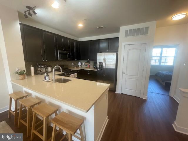 WATERSIDE - Residential Lease