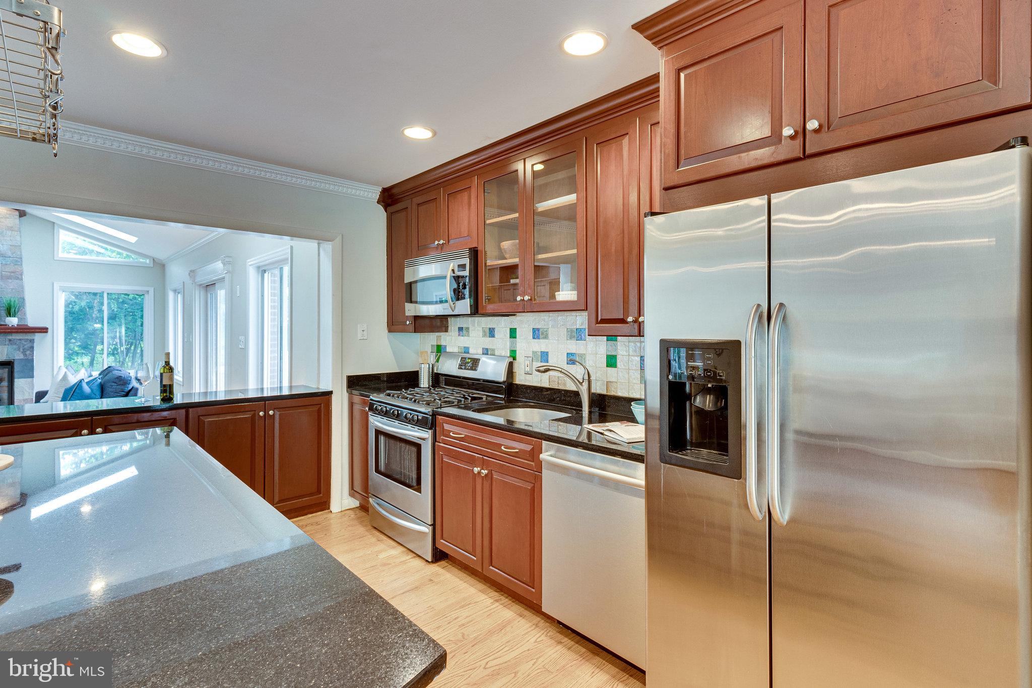 AYRLAWN - Residential Lease