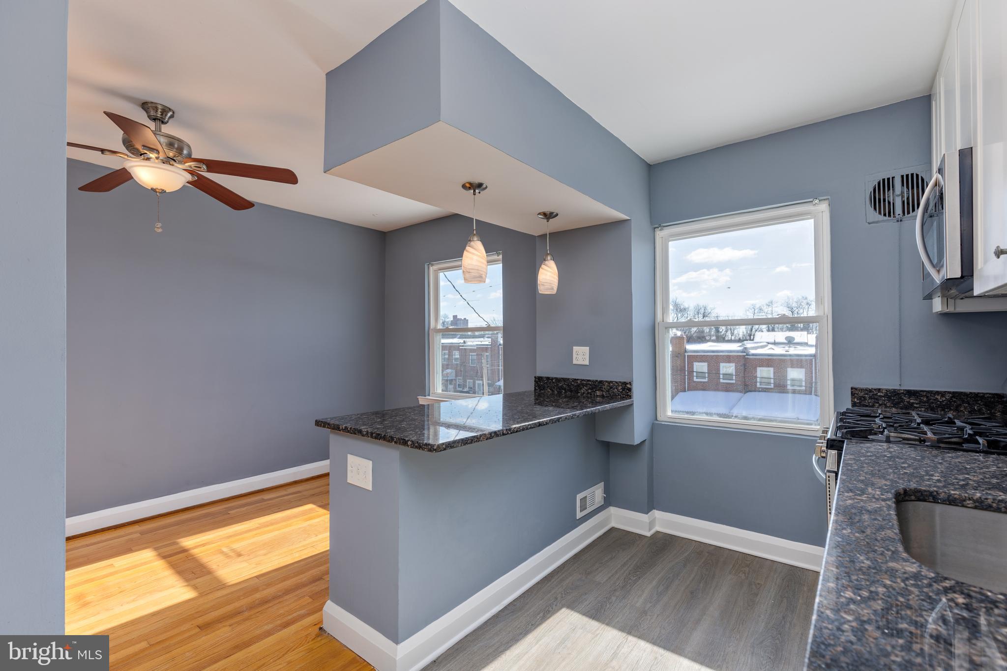 MEDFIELD - Residential