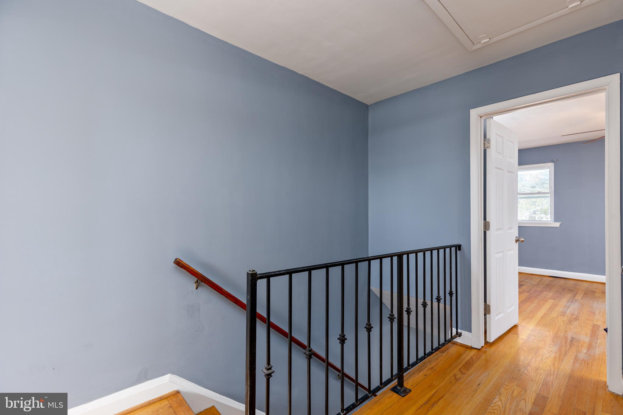 MEDFIELD - Residential