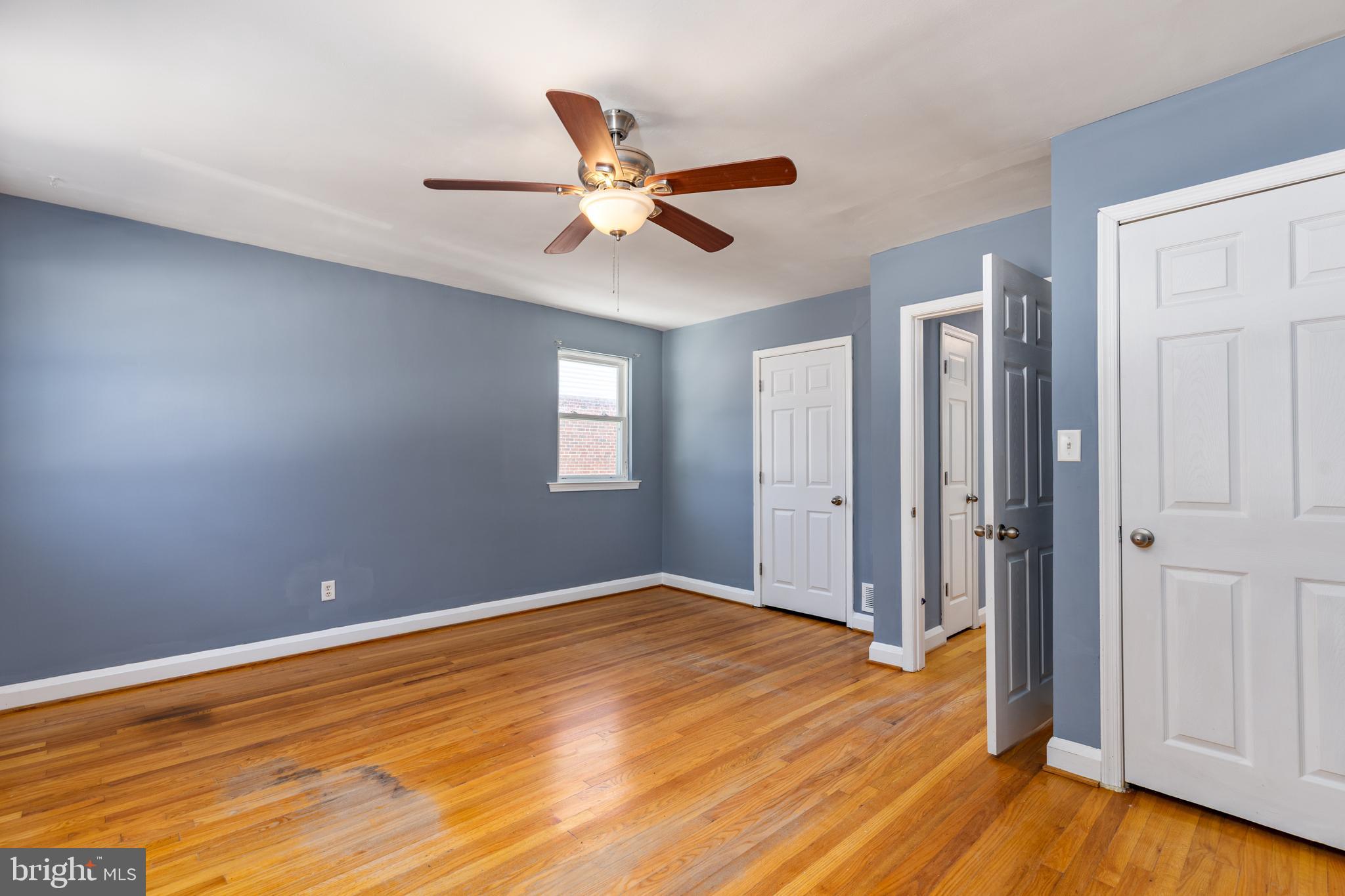 MEDFIELD - Residential