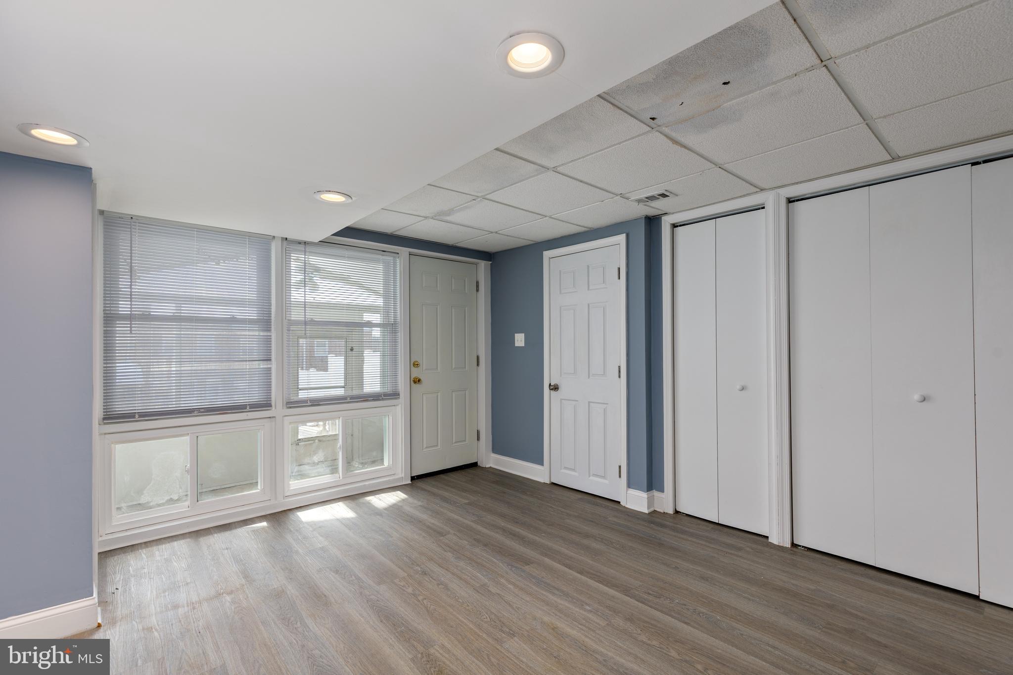 MEDFIELD - Residential