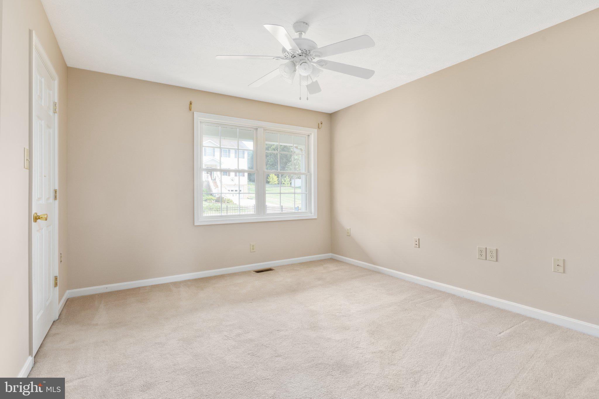 WOODLAWN ESTATES - Residential