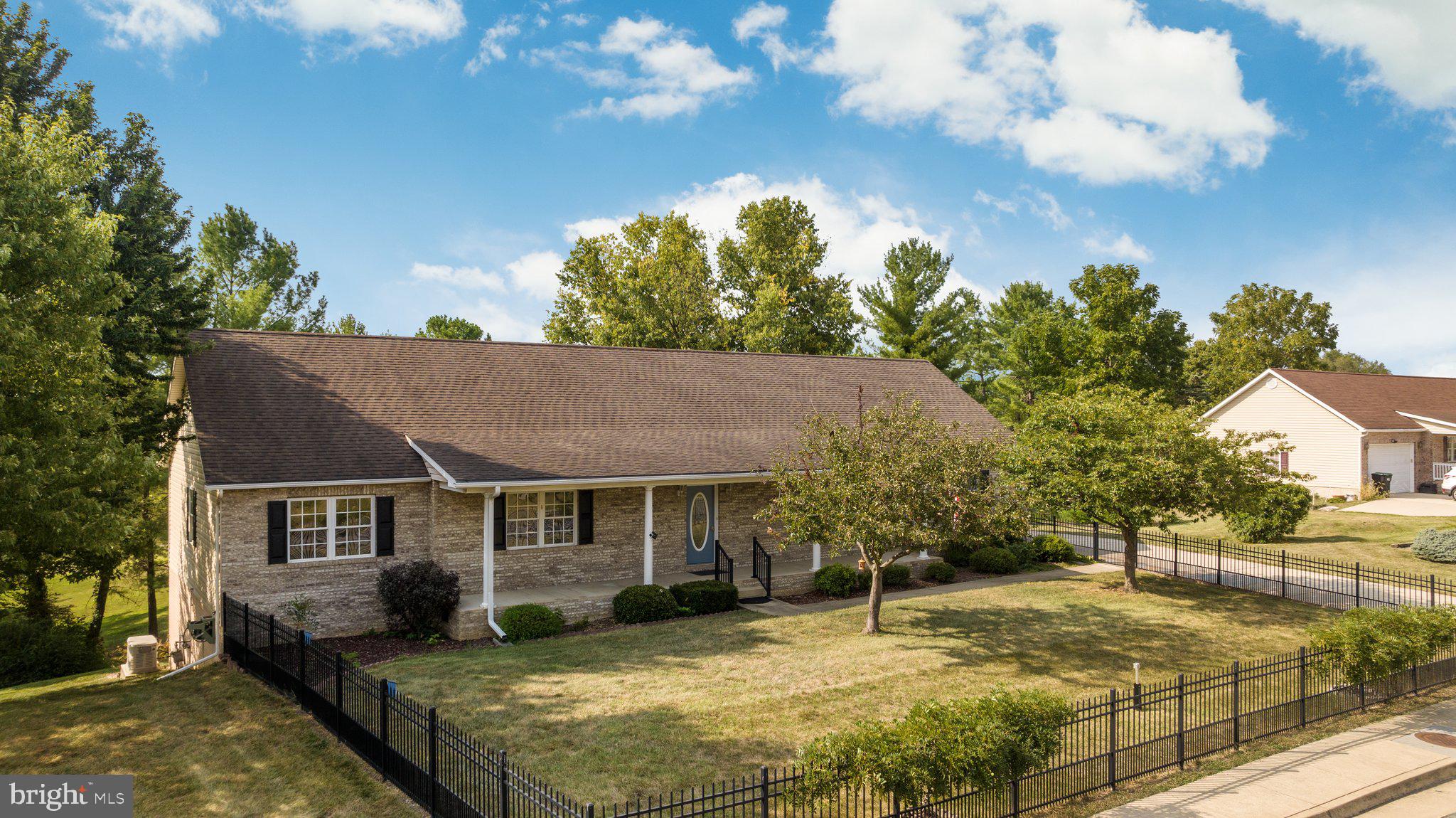 WOODLAWN ESTATES - Residential