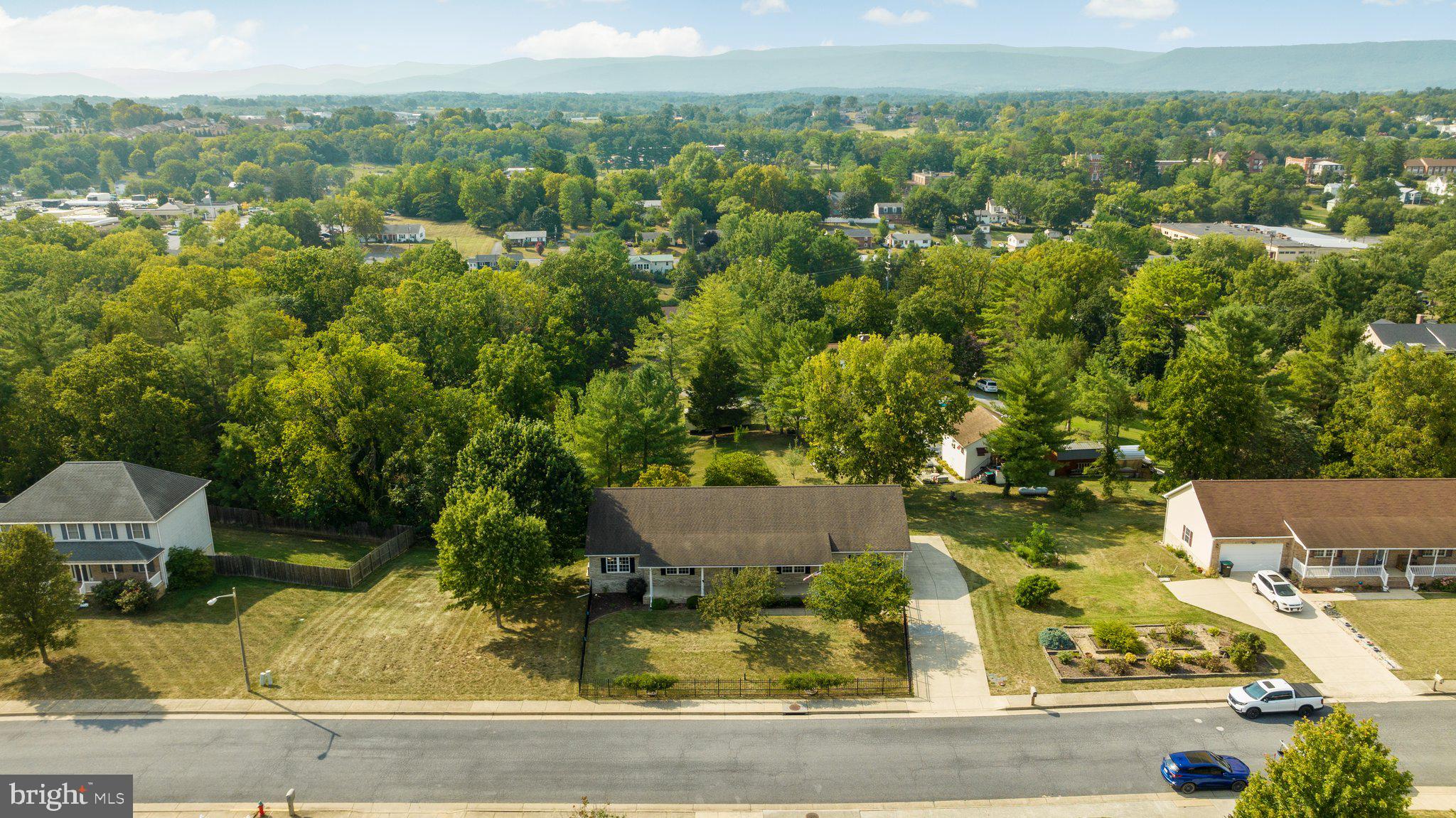 WOODLAWN ESTATES - Residential