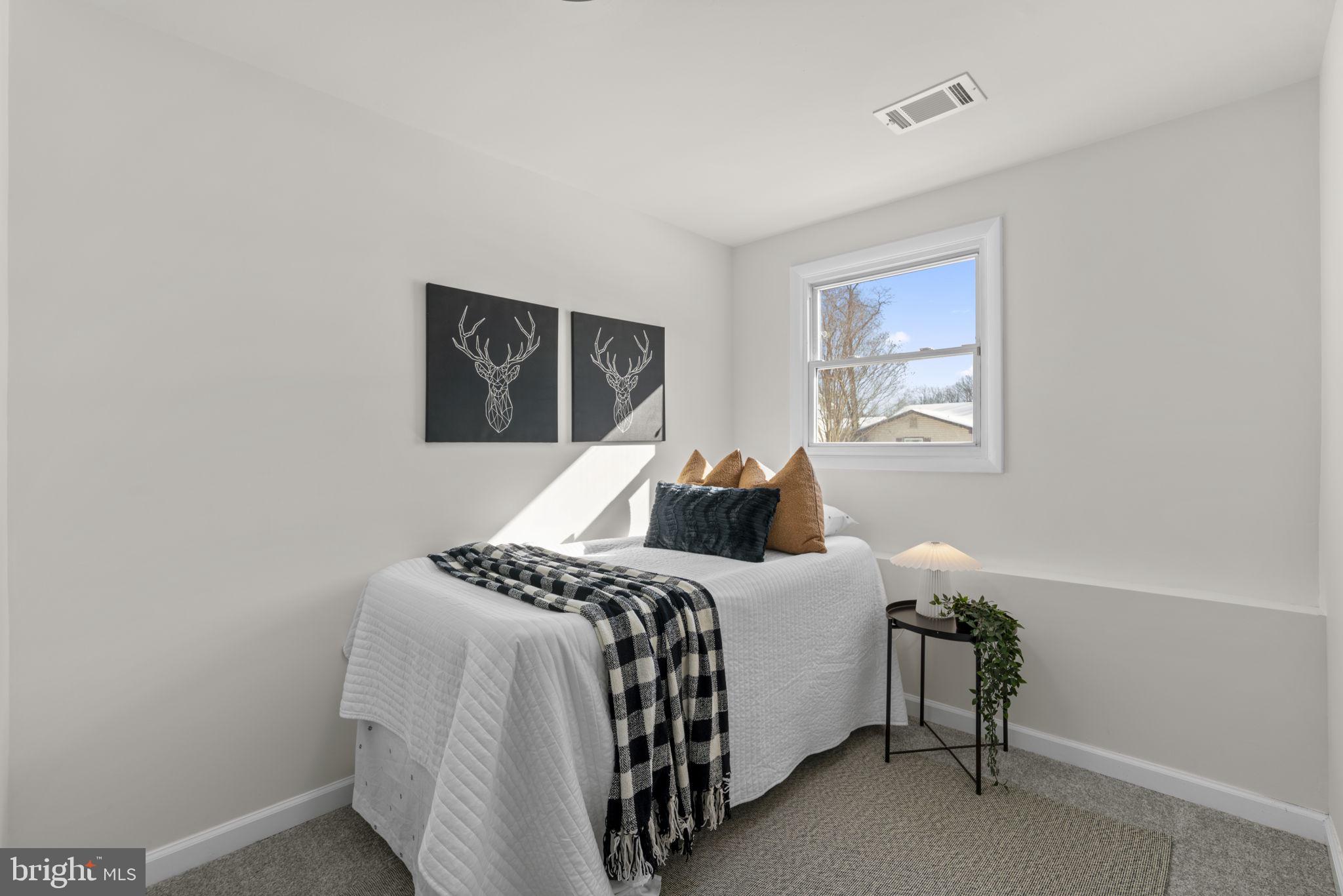 FOUR SEASONS ESTATES - Residential