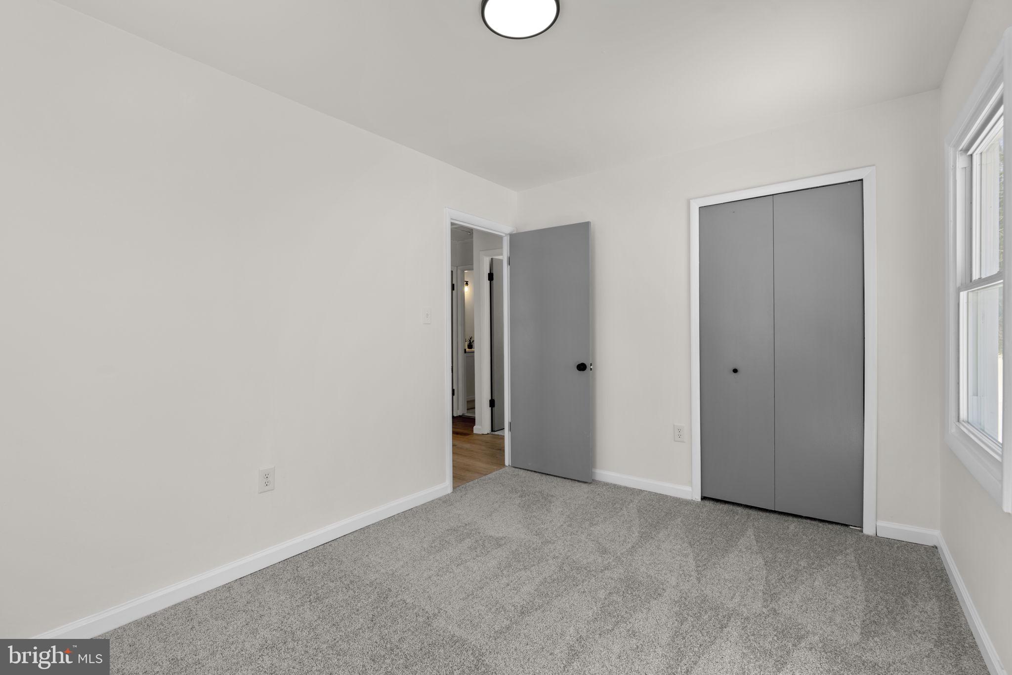 FOUR SEASONS ESTATES - Residential