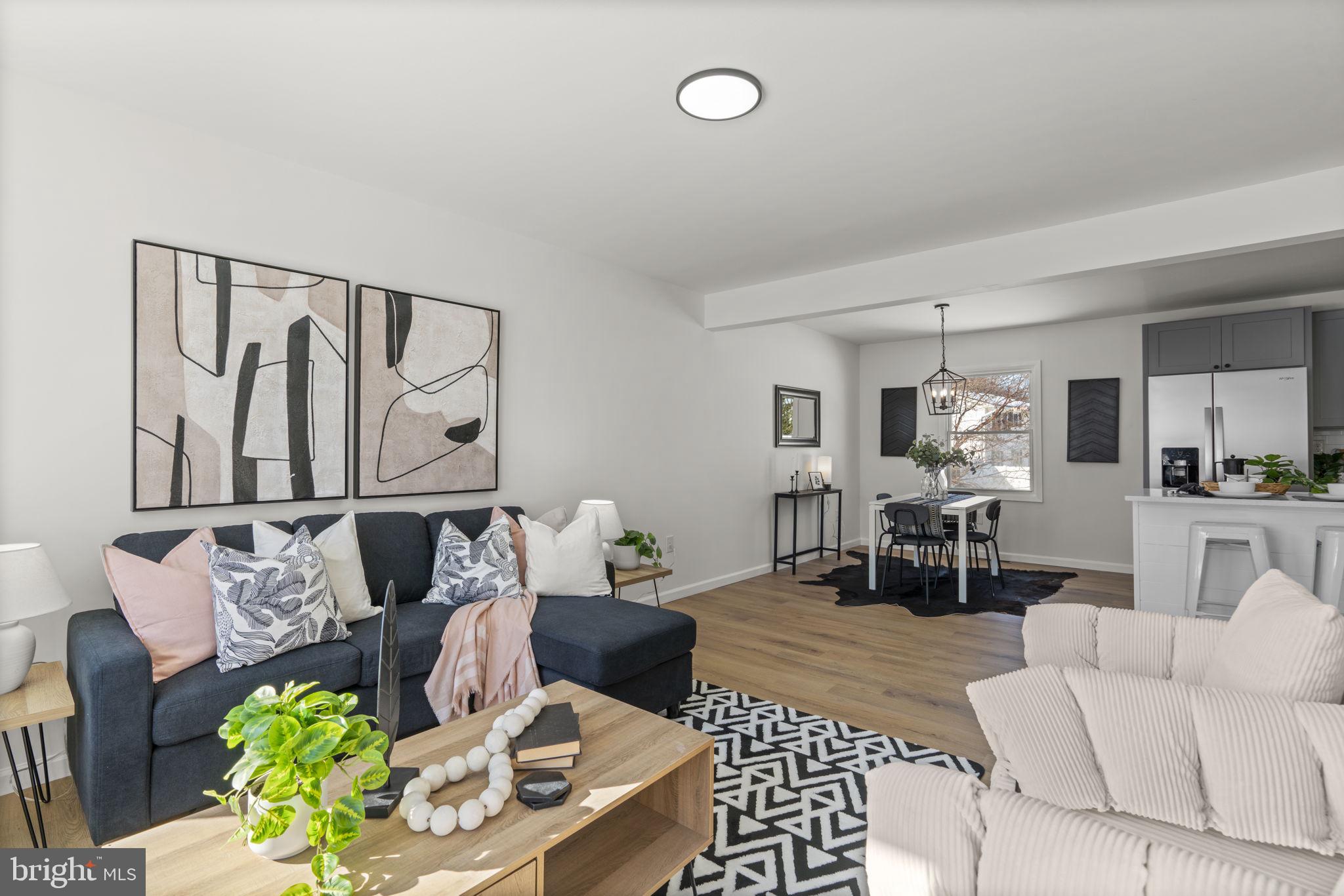 FOUR SEASONS ESTATES - Residential