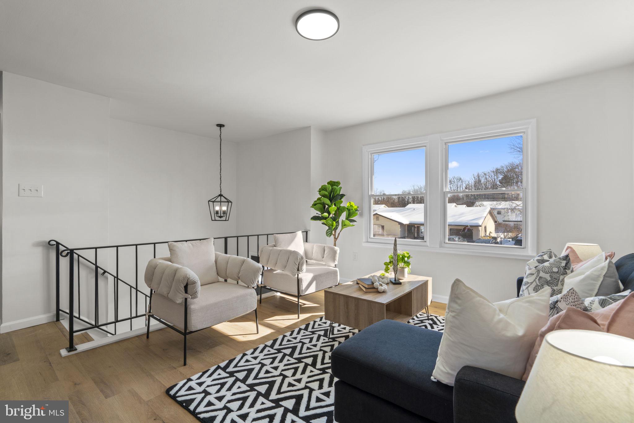 FOUR SEASONS ESTATES - Residential