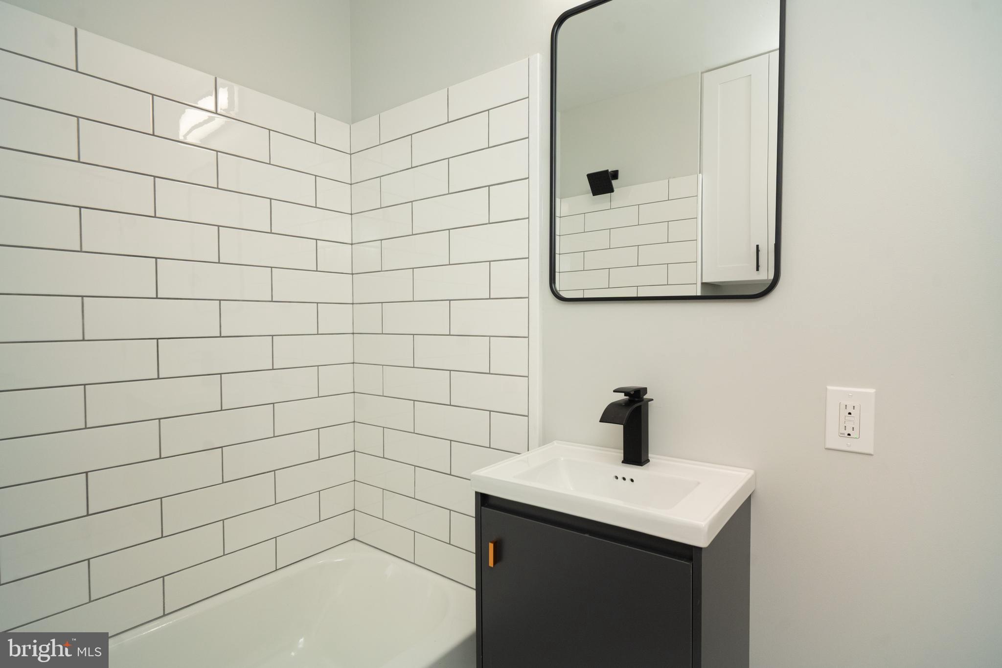 PHILADELPHIA (SOUTH) - Residential