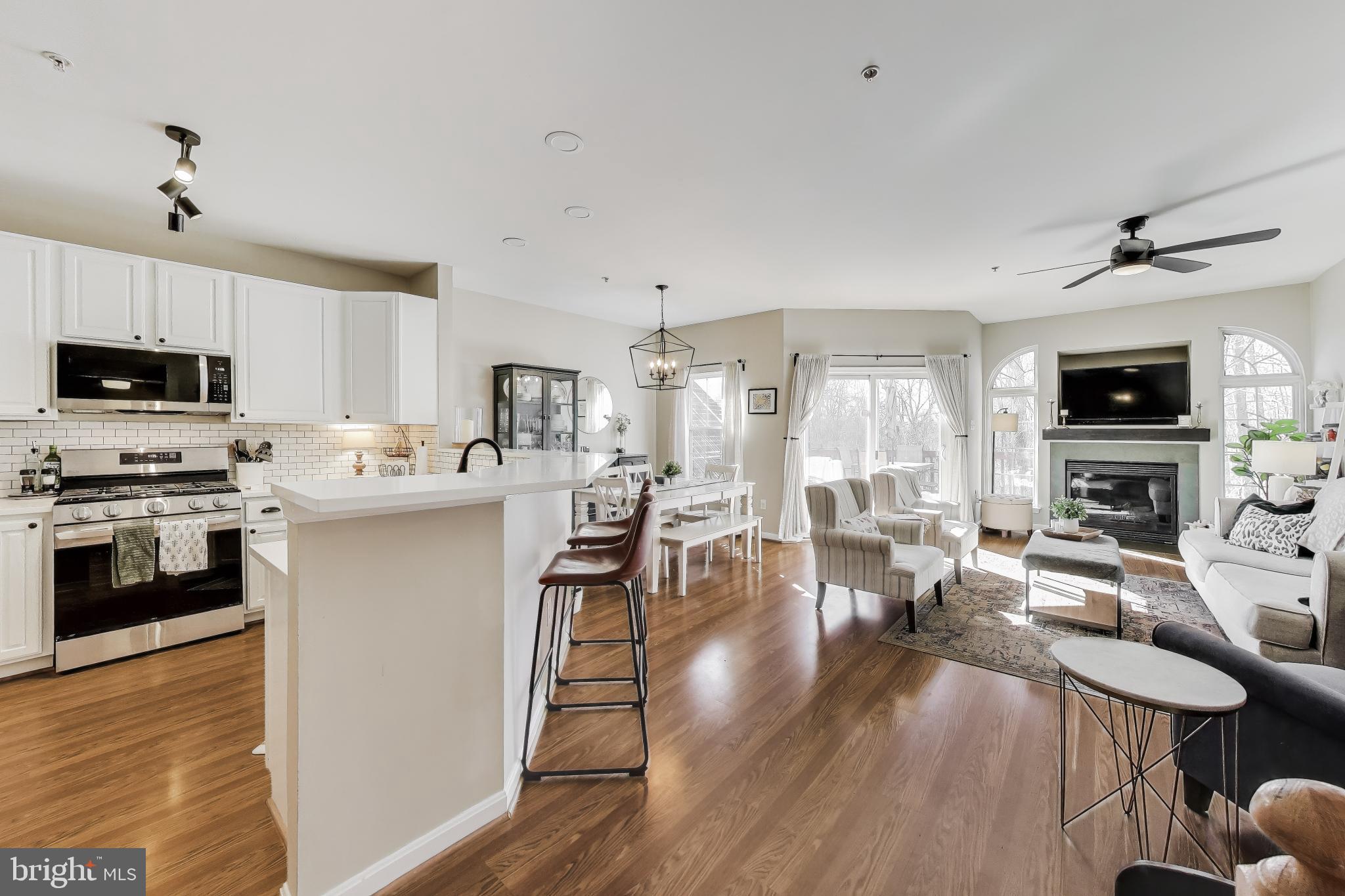 PINEY ORCHARD - Residential