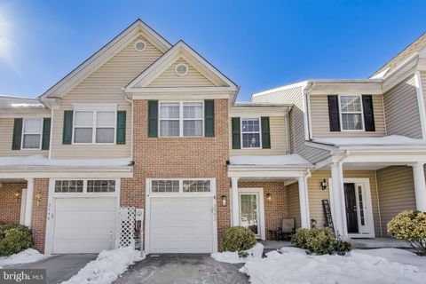2592 RUNNING WOLF TRAIL ODENTON MD 21113