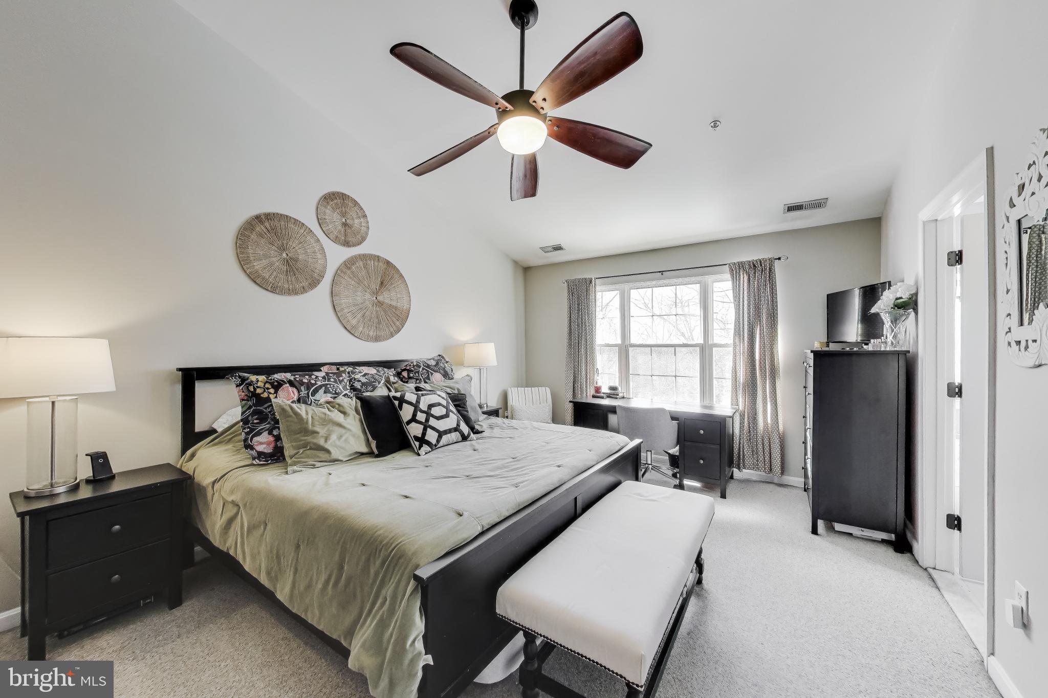 PINEY ORCHARD - Residential