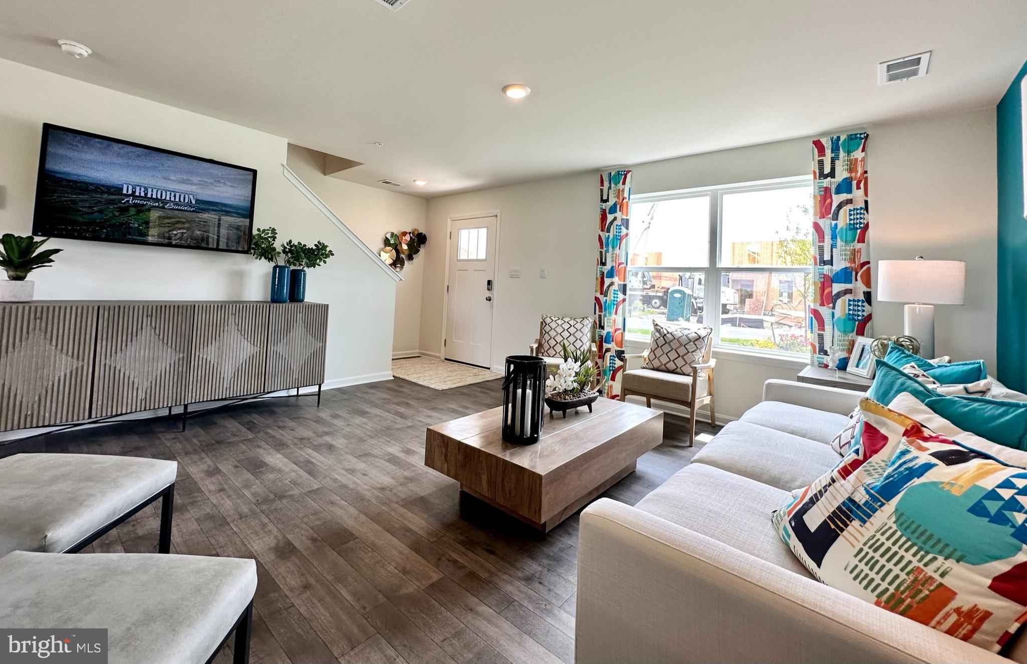 HERITAGE TRACE - Residential