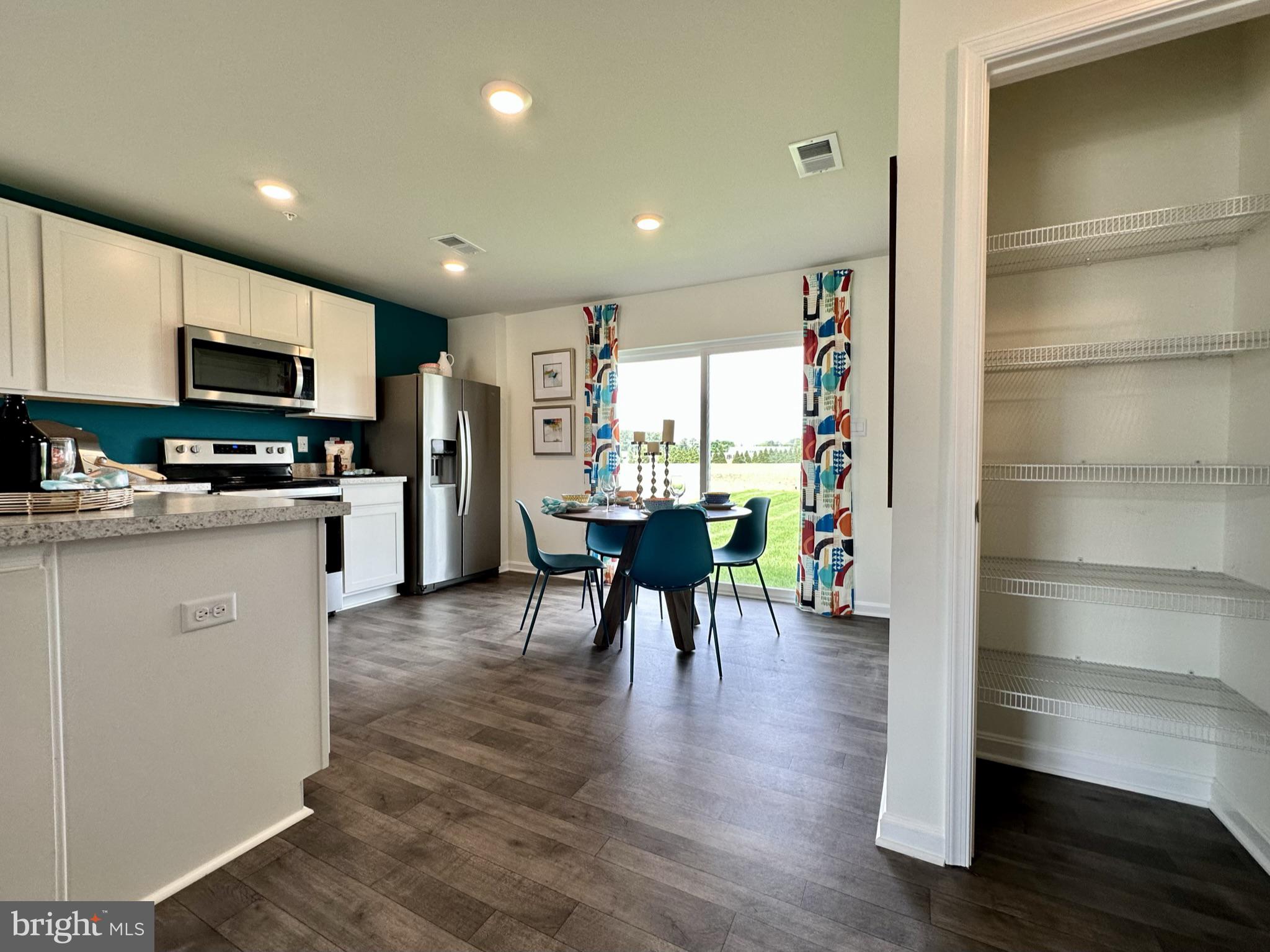 HERITAGE TRACE - Residential