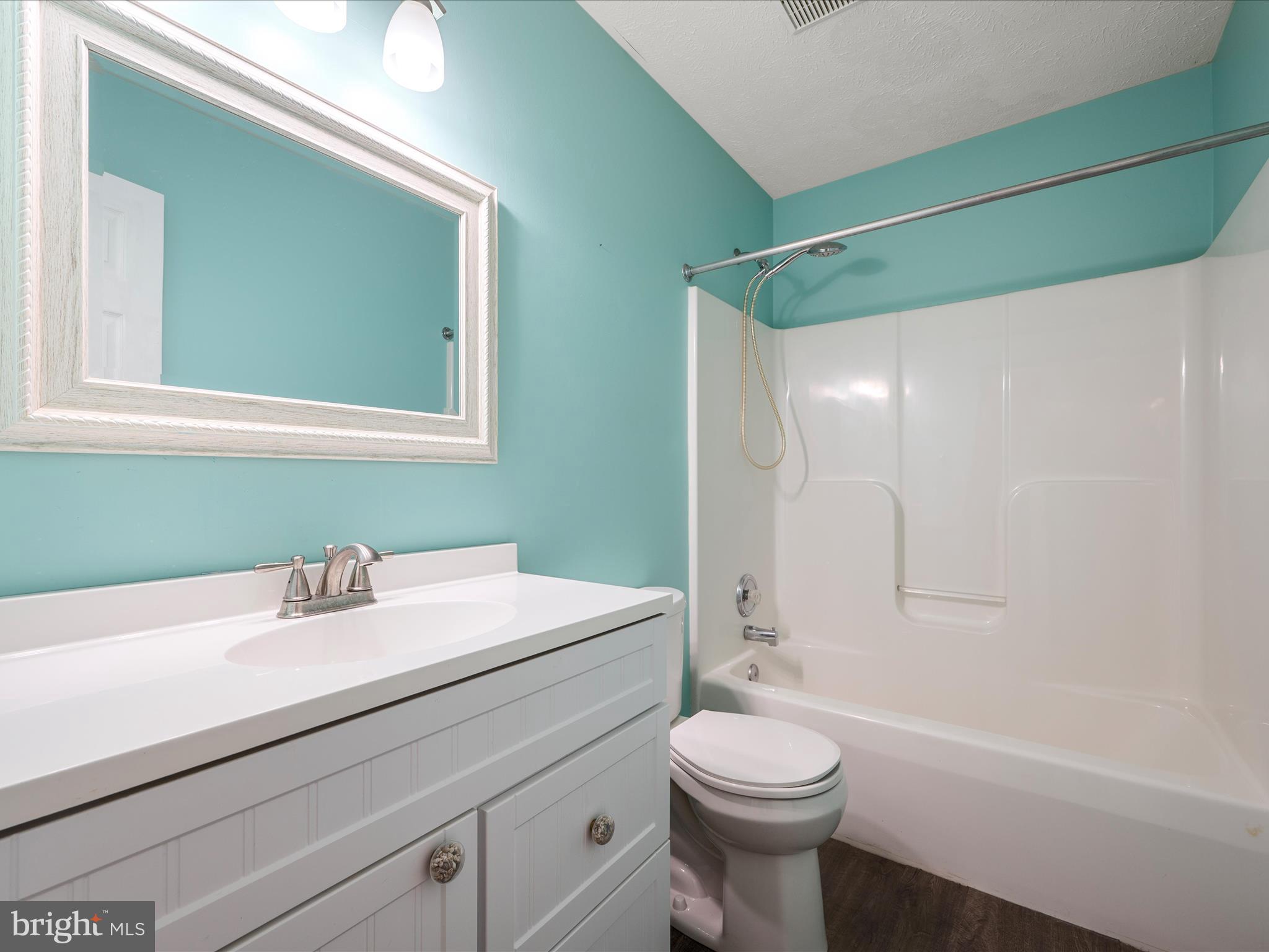 PIONEER HEIGHTS - Residential