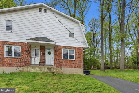 Townhouse For Sale - 15 White Clay Drive<br/> NEWARK, DE 19711