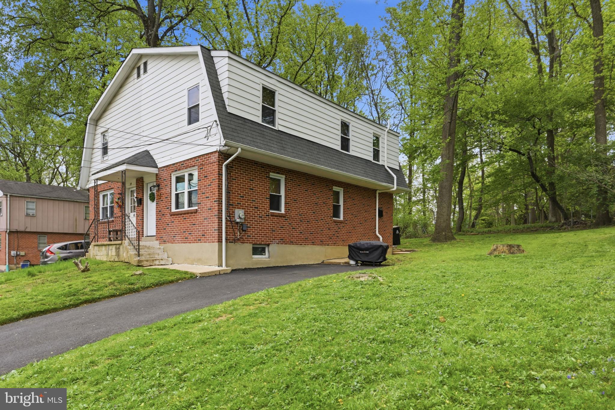 15 WHITE CLAY DRIVE
