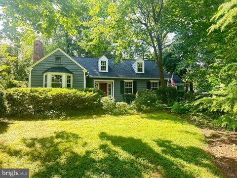 Homes For Sale - 646 Beechwood Drive<br/> Delaware County, HAVERTOWN, PA 19083