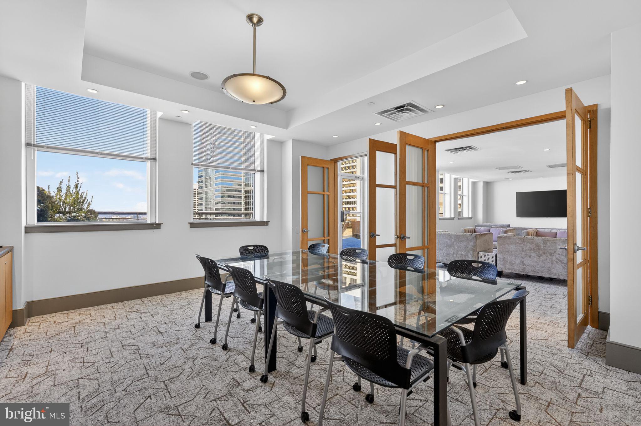 CENTER CITY - Residential