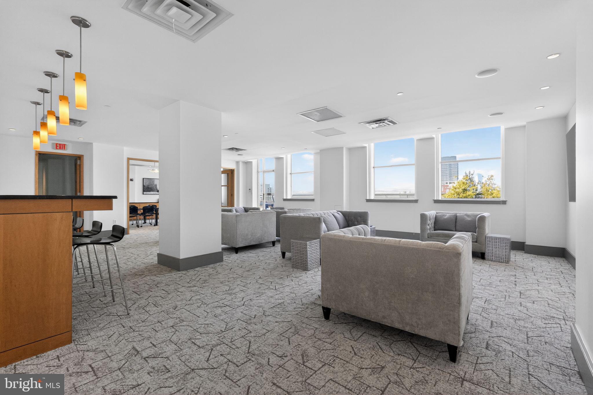 CENTER CITY - Residential