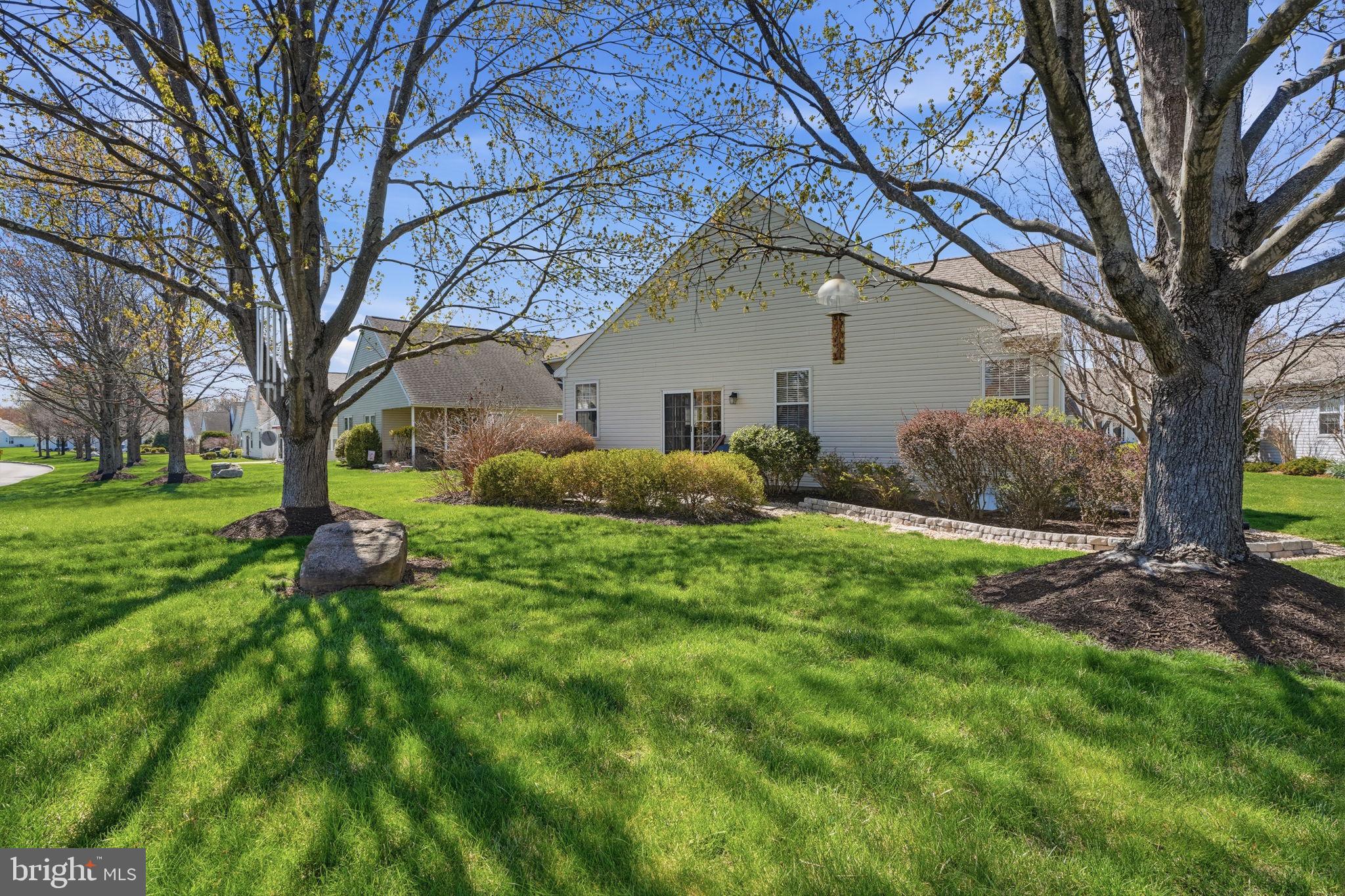 FLOWERS MILL - Residential