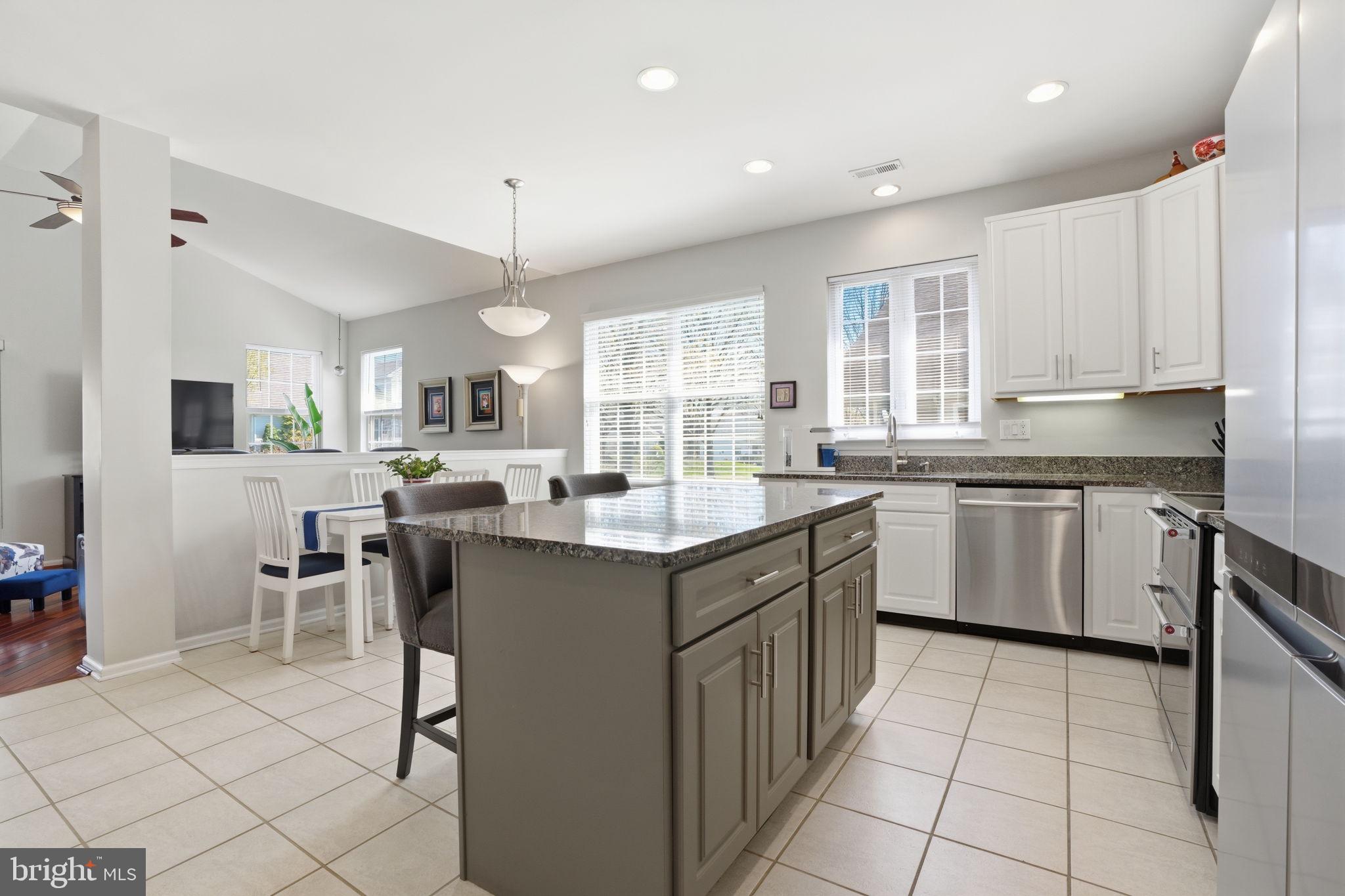 FLOWERS MILL - Residential