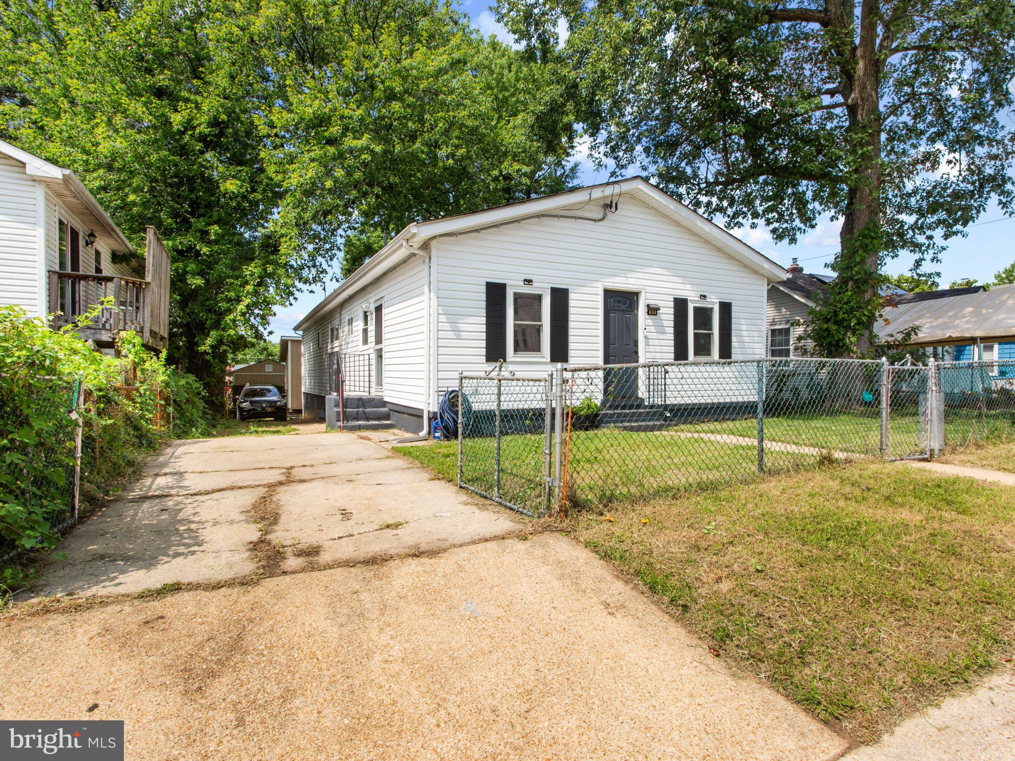 414 CARMODY HILLS DRIVE