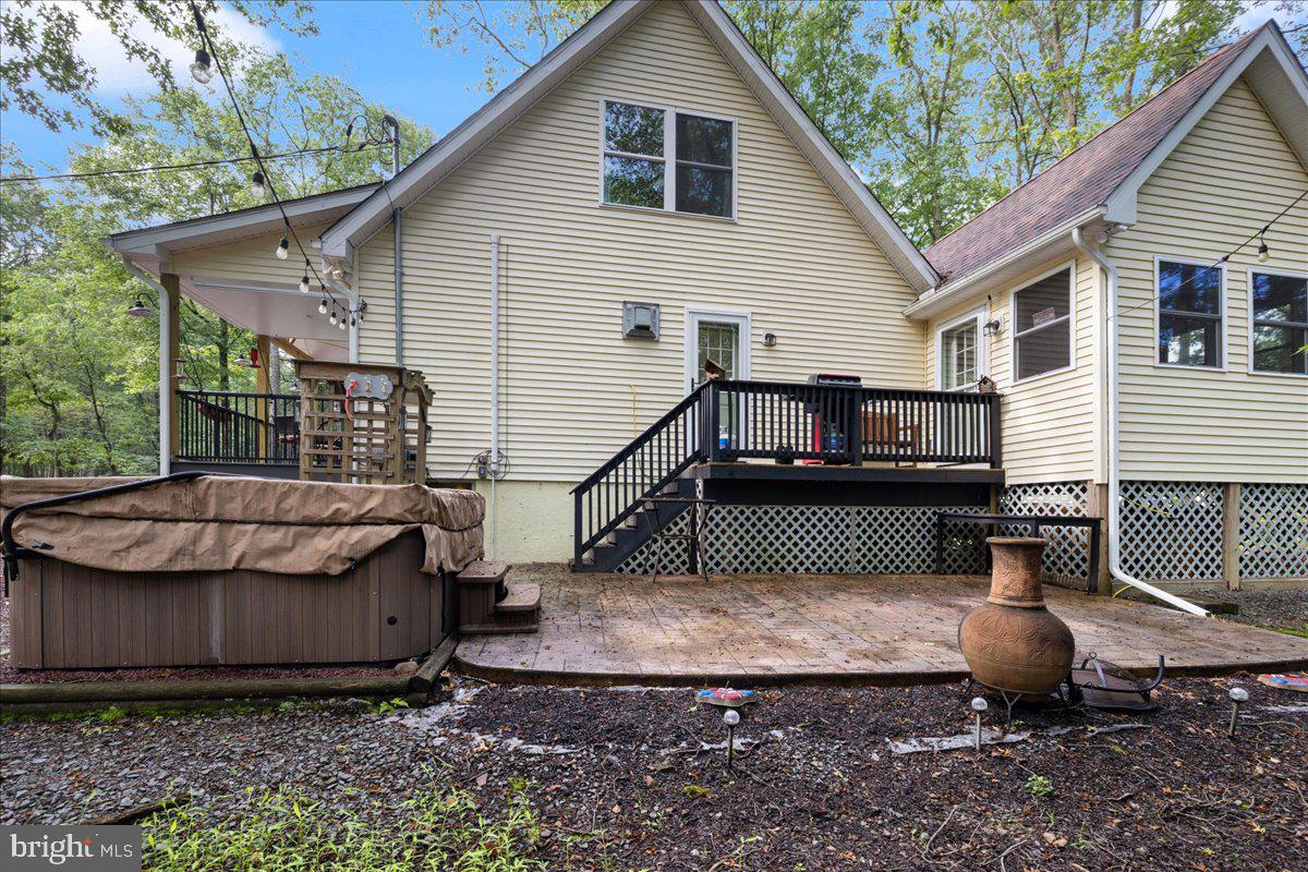 71 POPE LANE